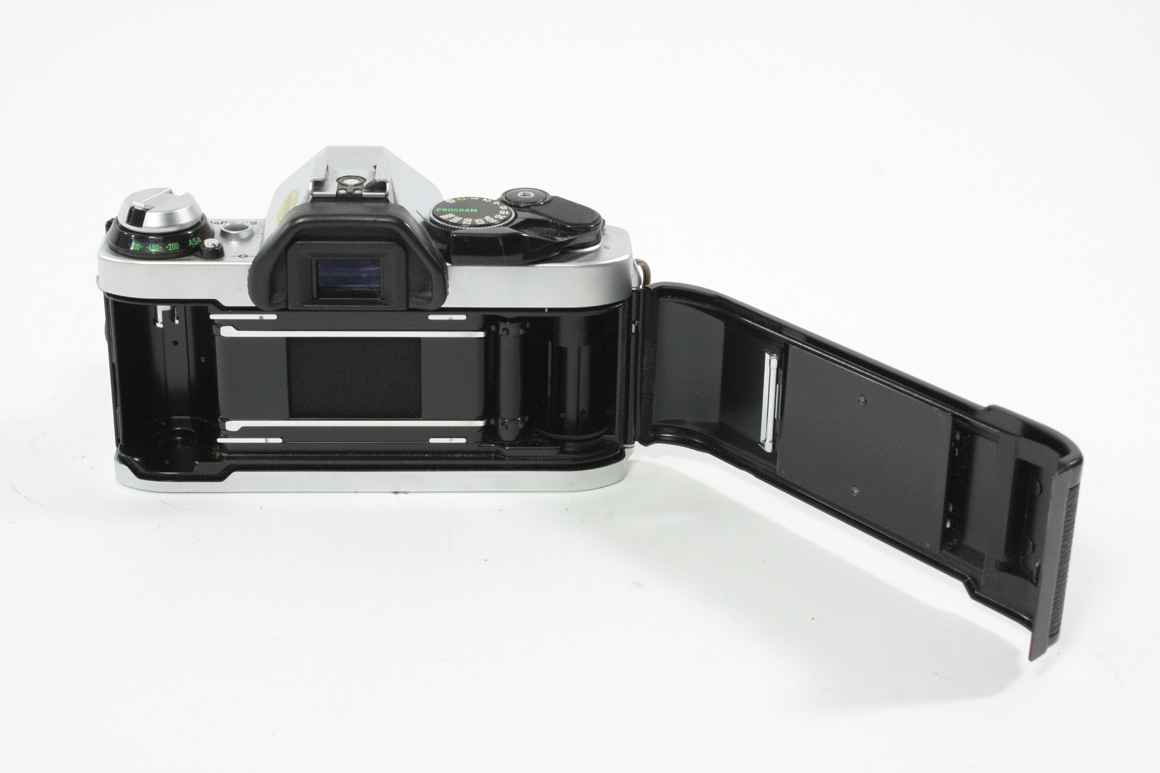 Canon AE-1 Program w/50mm F1.8 Lens