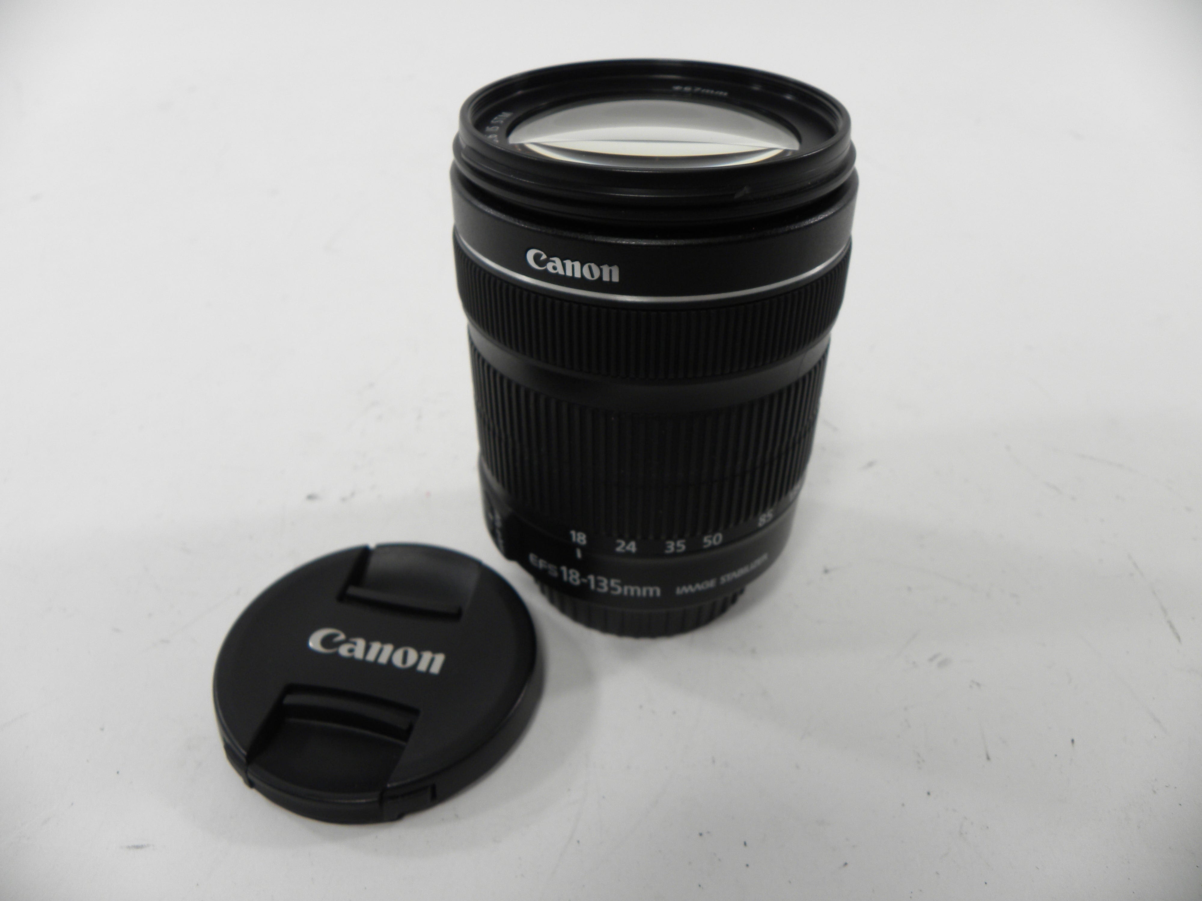 Canon EF-S Zoom 18-135mm f3.5-5.6 IS STM
