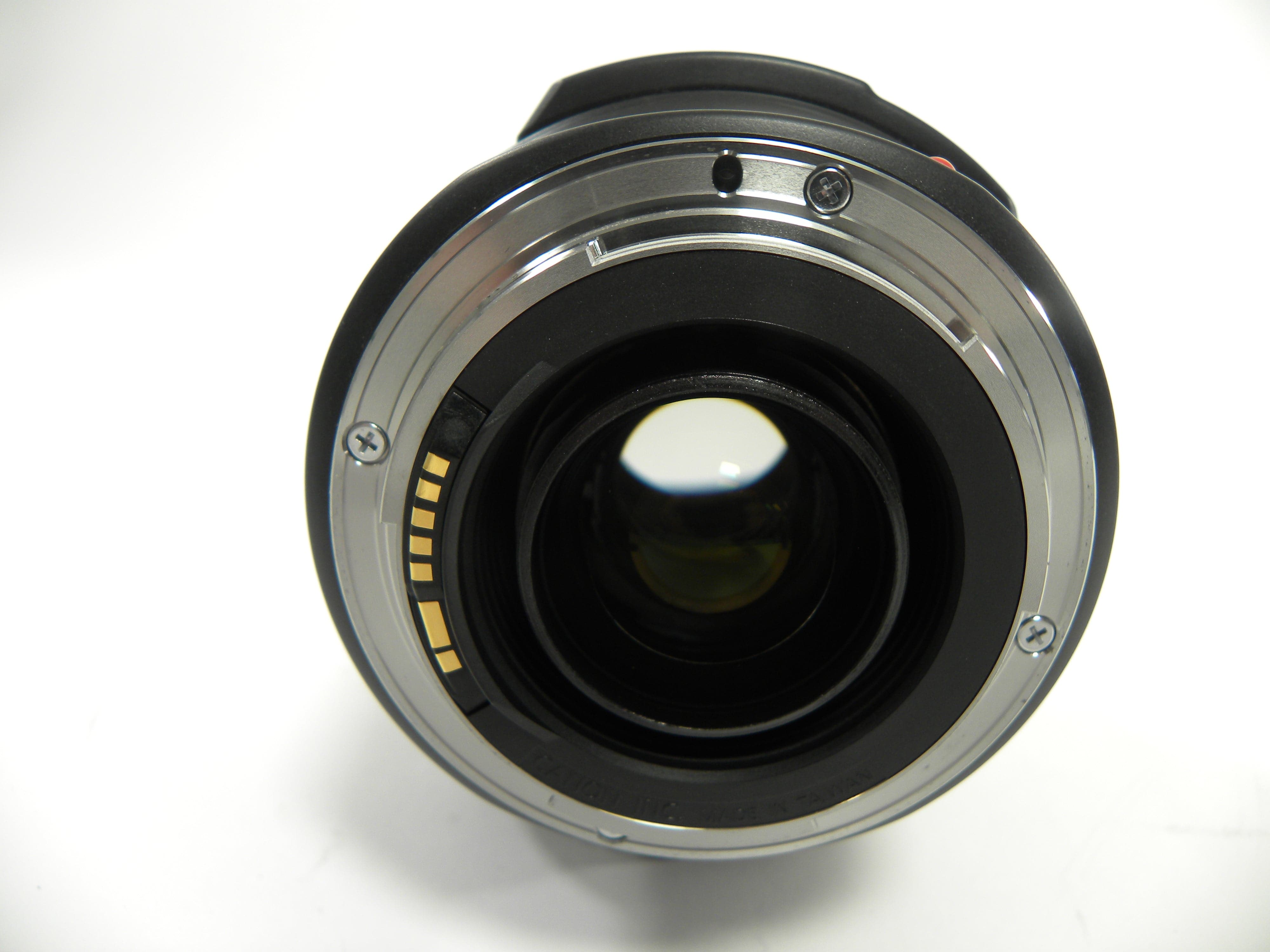 Canon EF Zoom 28-135mm f3.5-5.6 IS