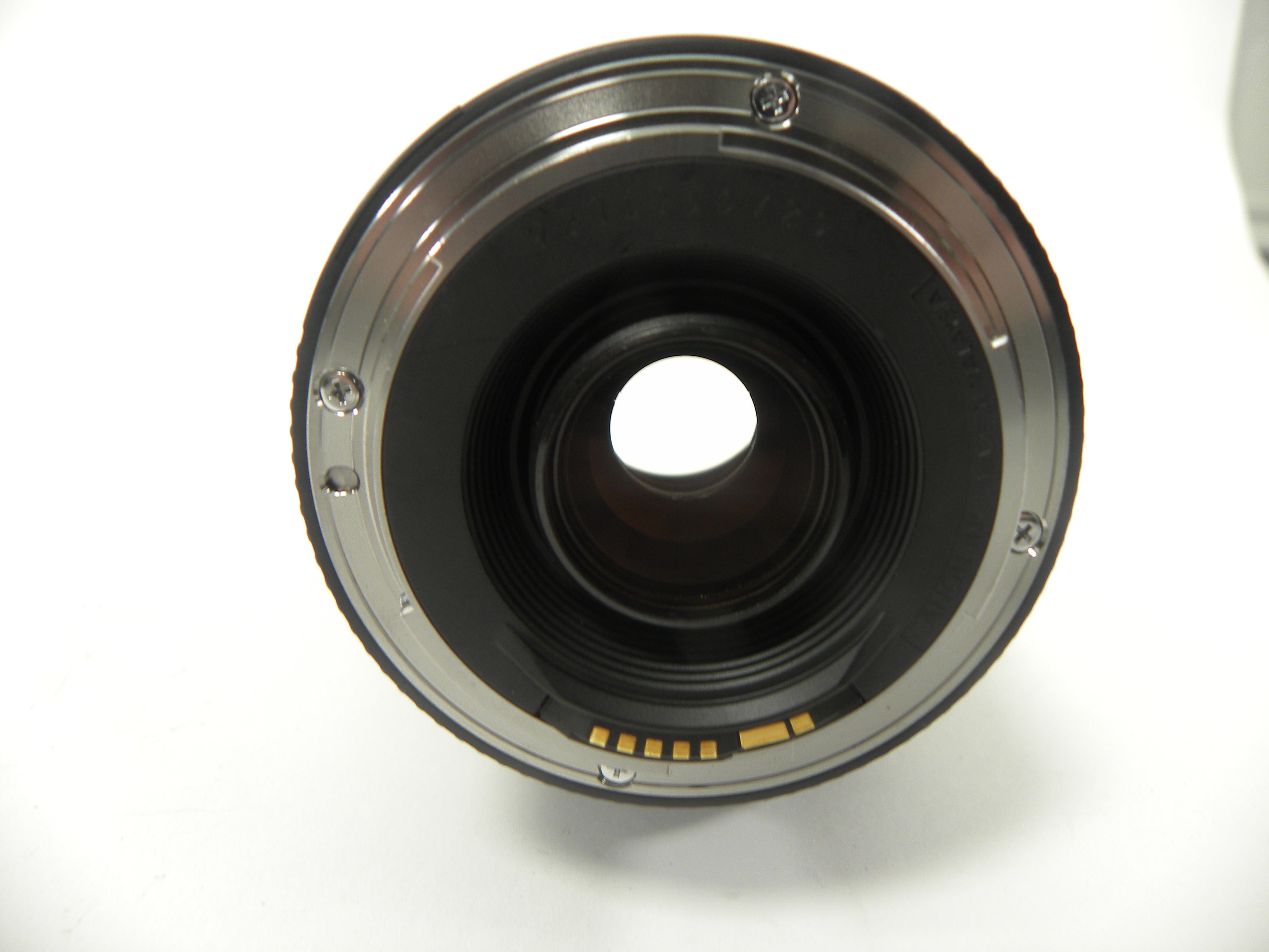Canon EF Zoom 75-300mm f4-5.6 III