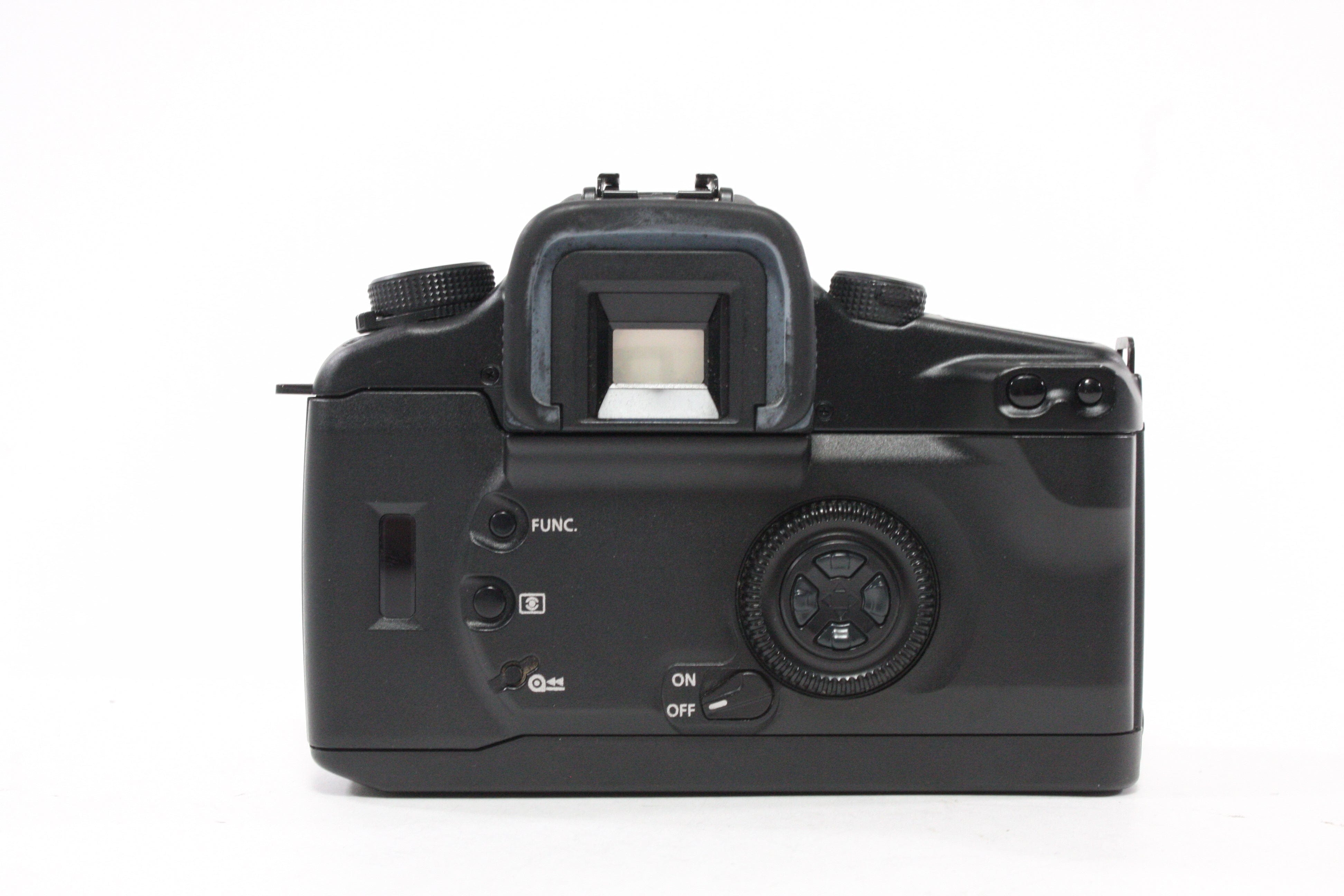 Canon EOS 30 35mm SLR with 28-90mm f/4-5.6 USM Lens