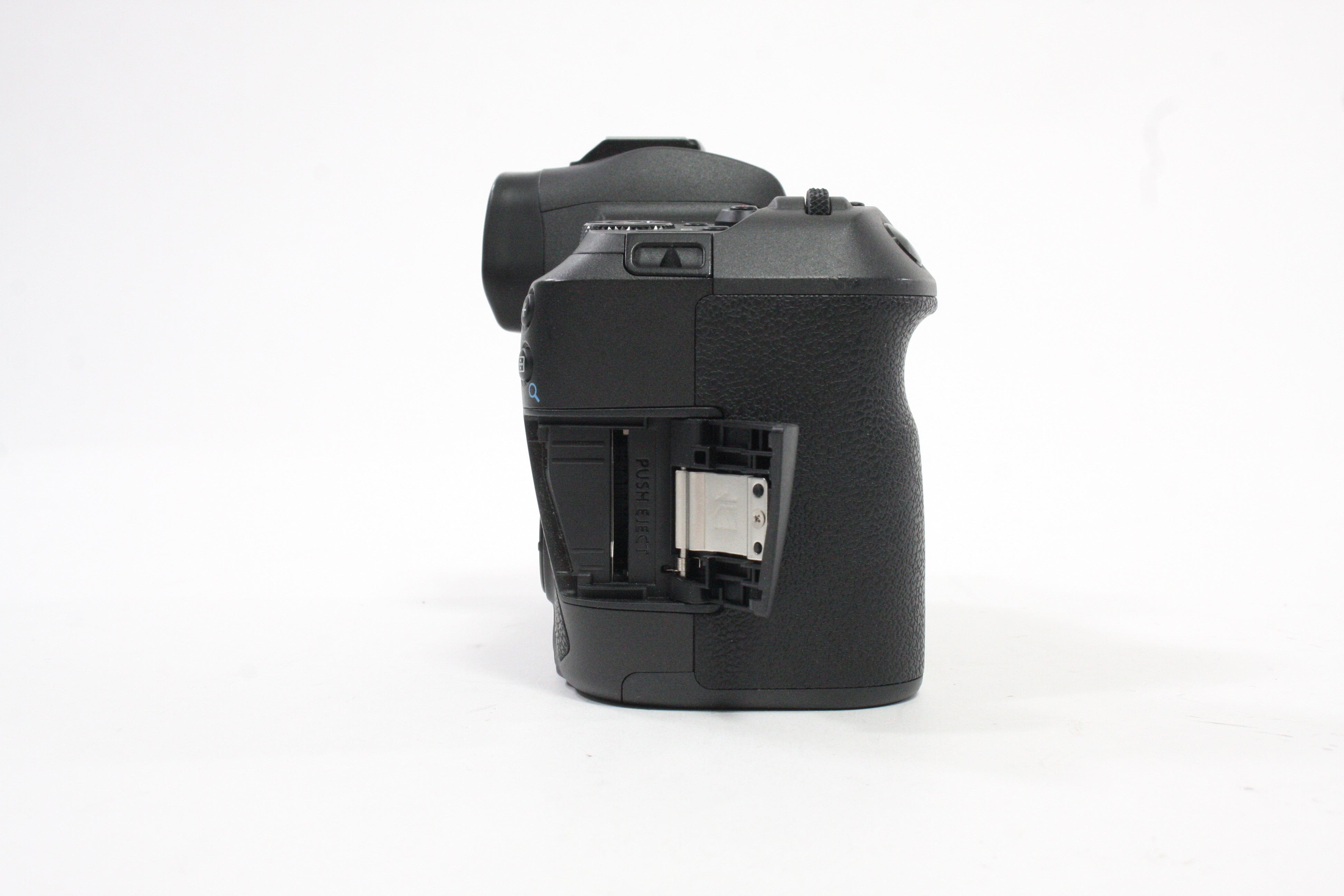 Canon EOS R Mirrorless Camera Body with a Shutter Count 15,000