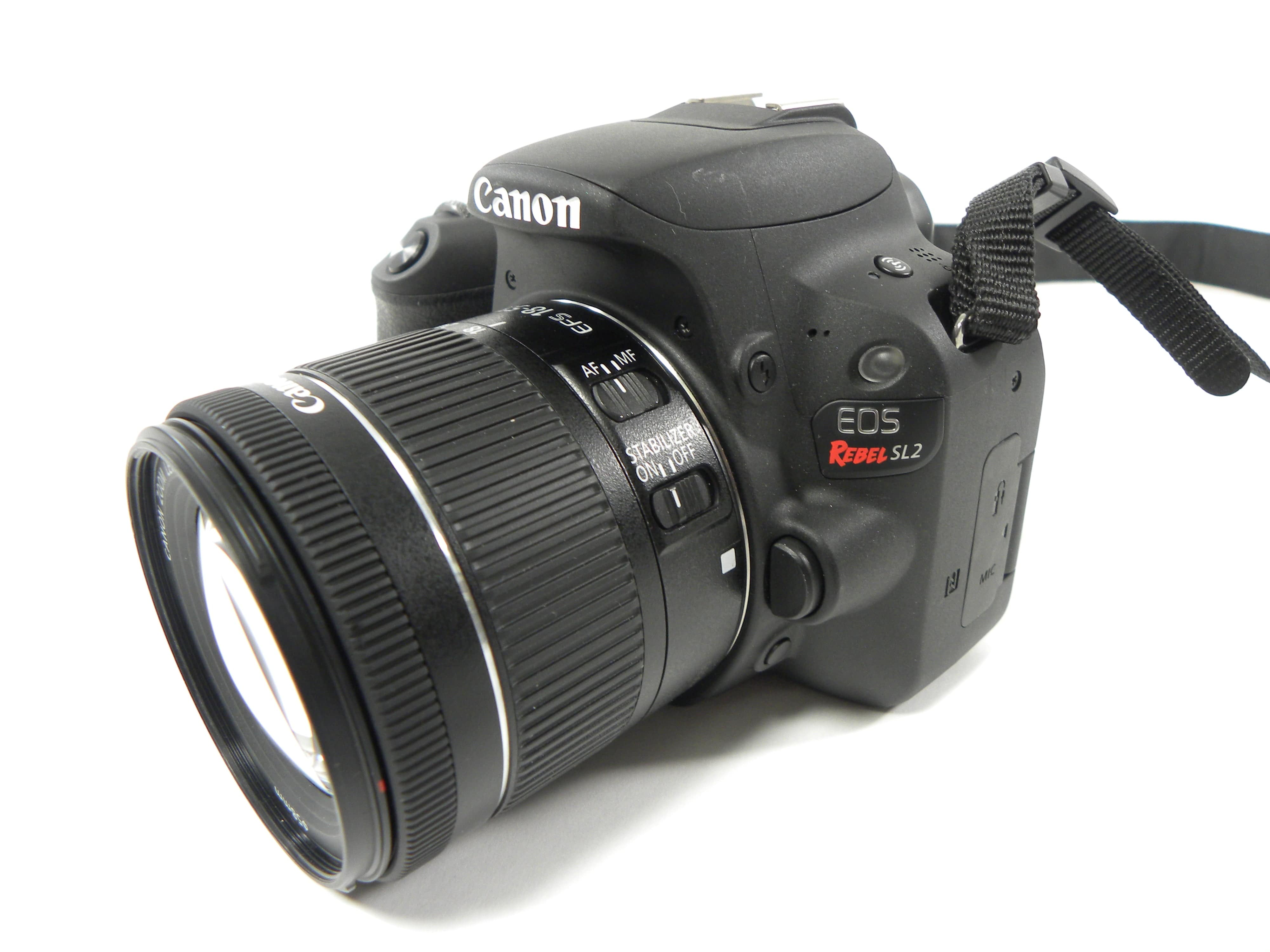 Canon EOS Rebel SL2 24.2mp Digital SLR w/EF-S 18-55 IS STM Shutter Ct. 808