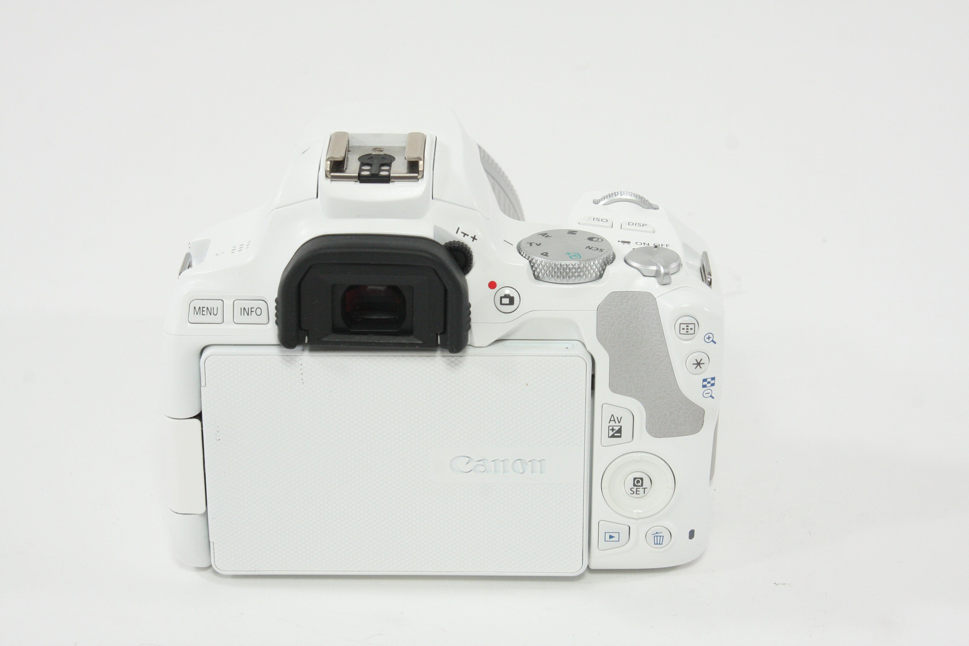 Canon EOS Rebel SL3 w/18-55mm F4-5.6 IS STM (White) Shutter Count 5000