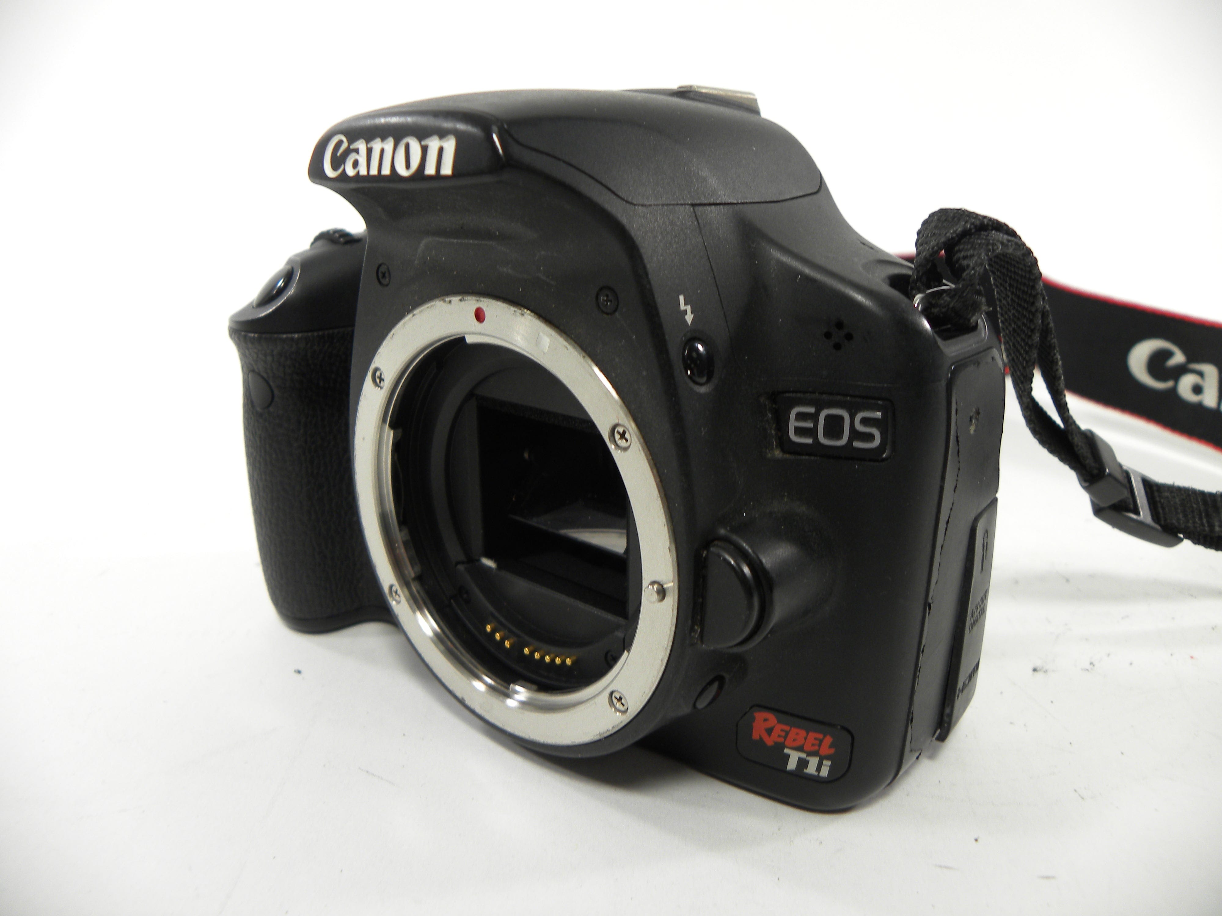 Canon EOS Rebel T1i 15.1mp Digital SLR Body Only Shutter Ct. 16,416
