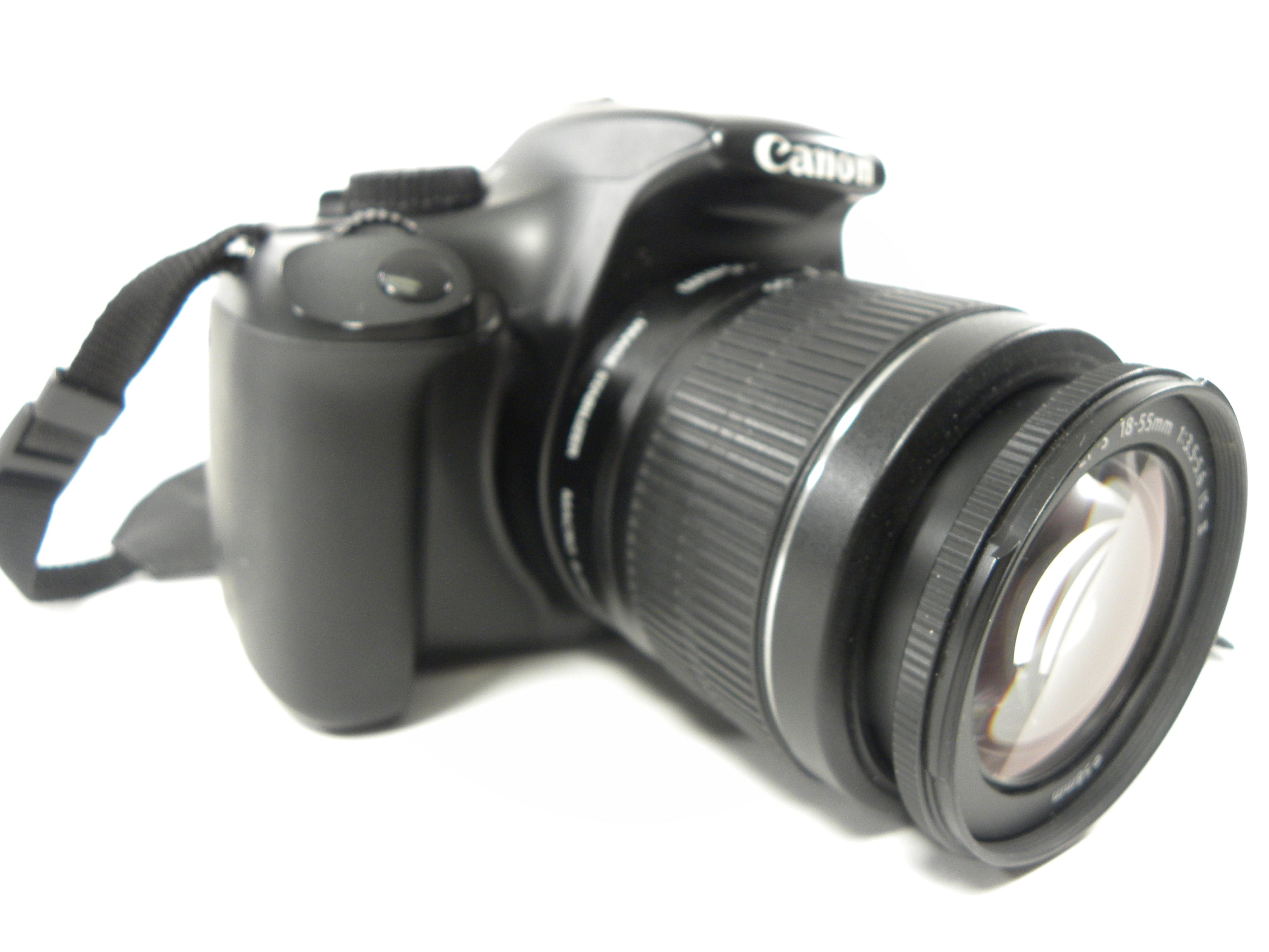 Canon EOS Rebel T3 12.2mp Digital SLR w/EF-S 18-55 IS II