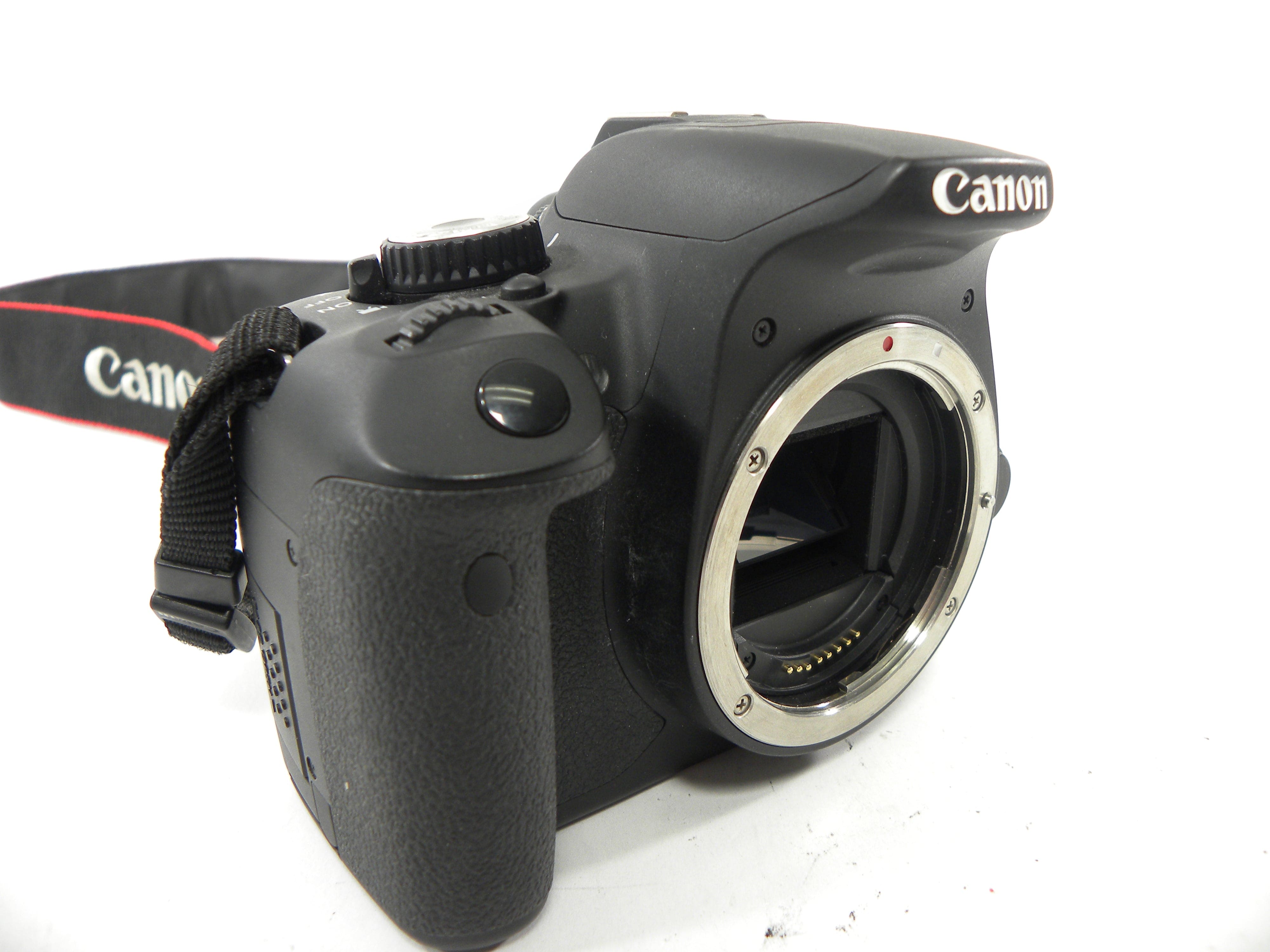 Canon EOS Rebel T4i 18mp Digital SLR Body Only Shutter Ct. 7,204