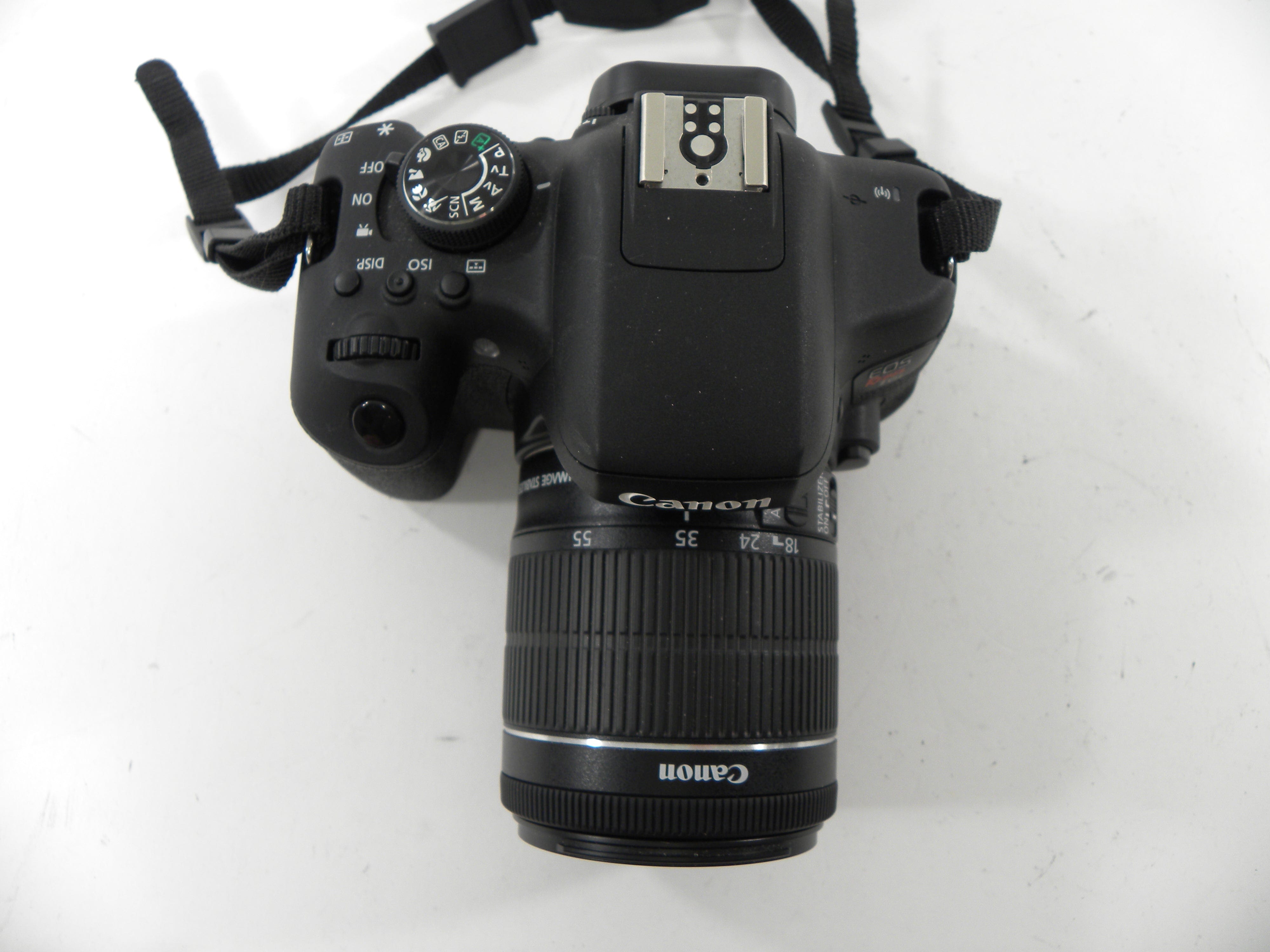 Canon EOS Rebel T6i 24.2mp Digital SLR w/EF-S 18-55 IS STM Shutter Ct. 2,589