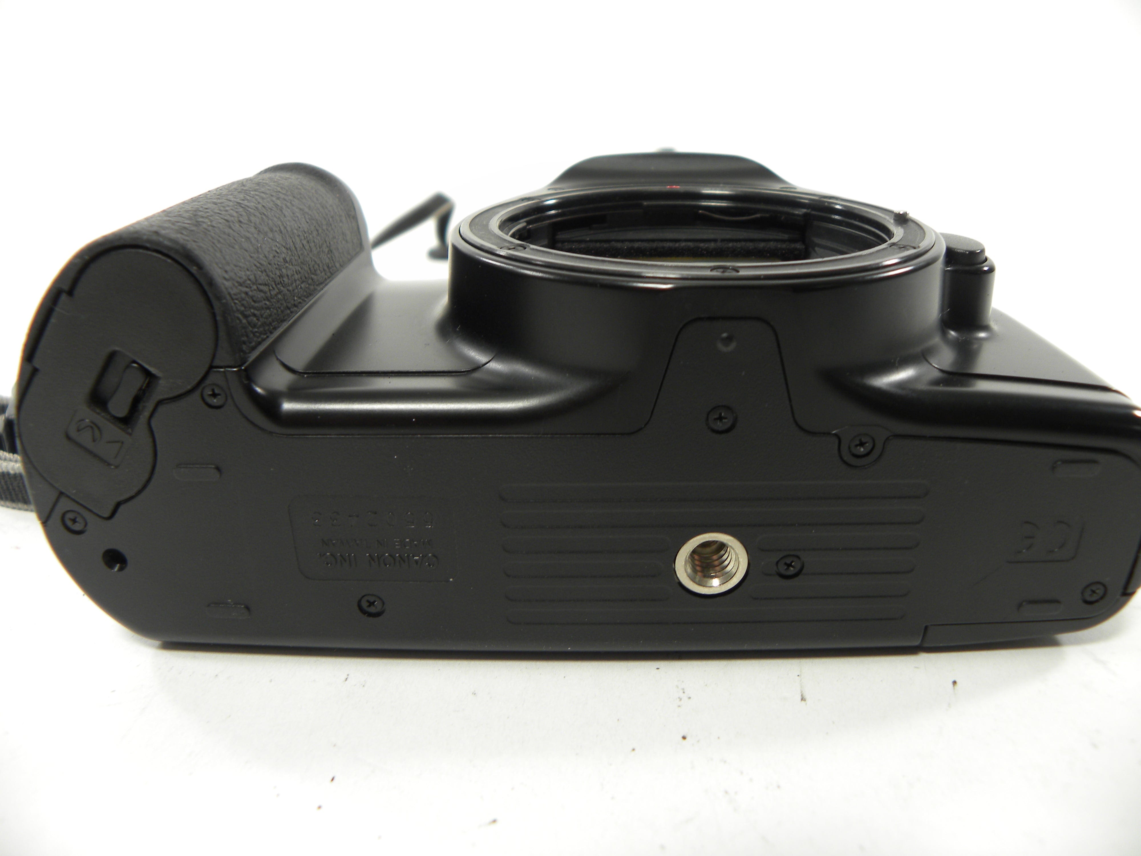 Canon EOS Rebel X 35mm SLR Camera Body only