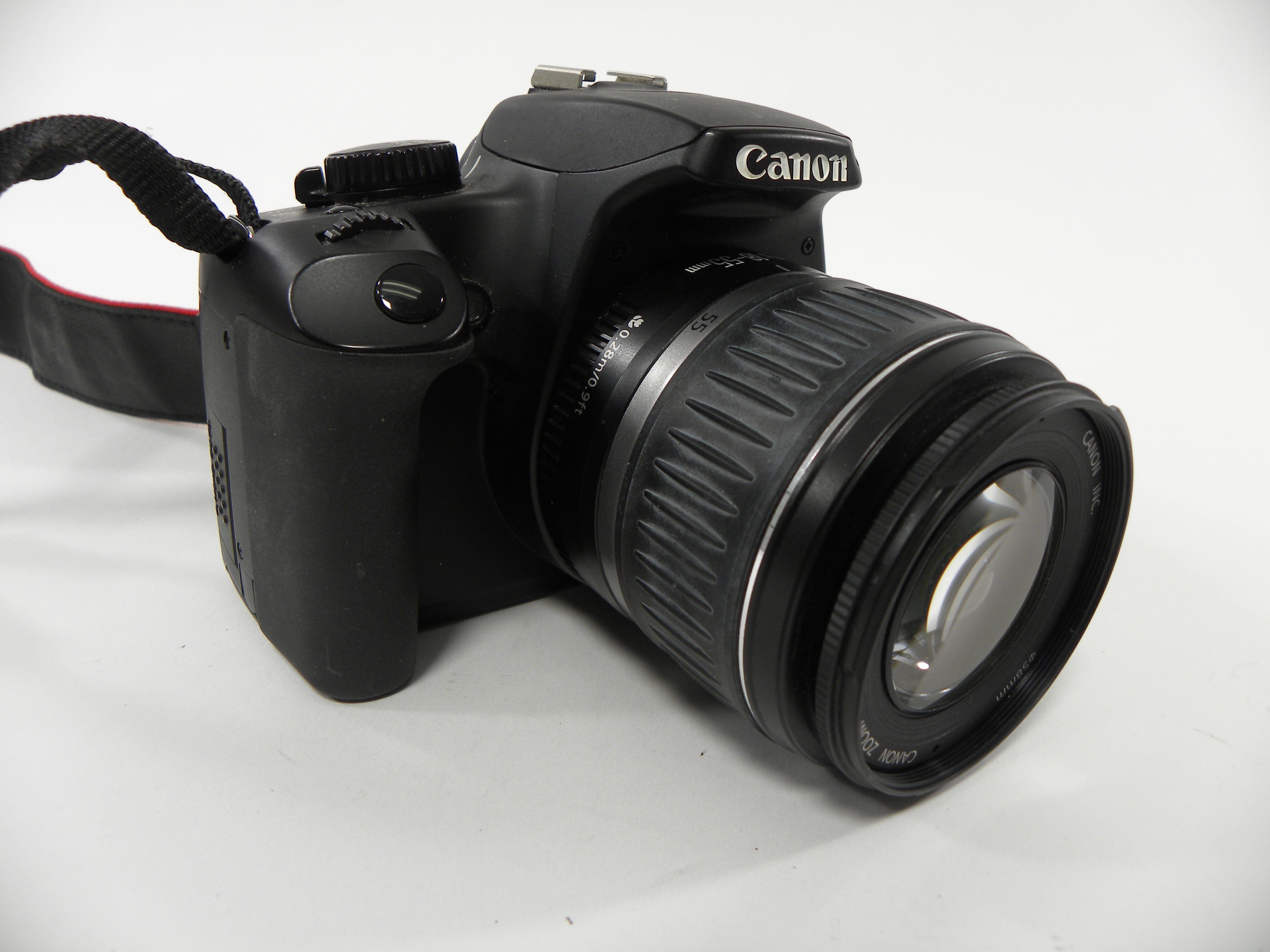 Canon EOS Rebel XS 10.1mp Digital SLR w/EF-S 18-55 II Shutter ct. 12,565
