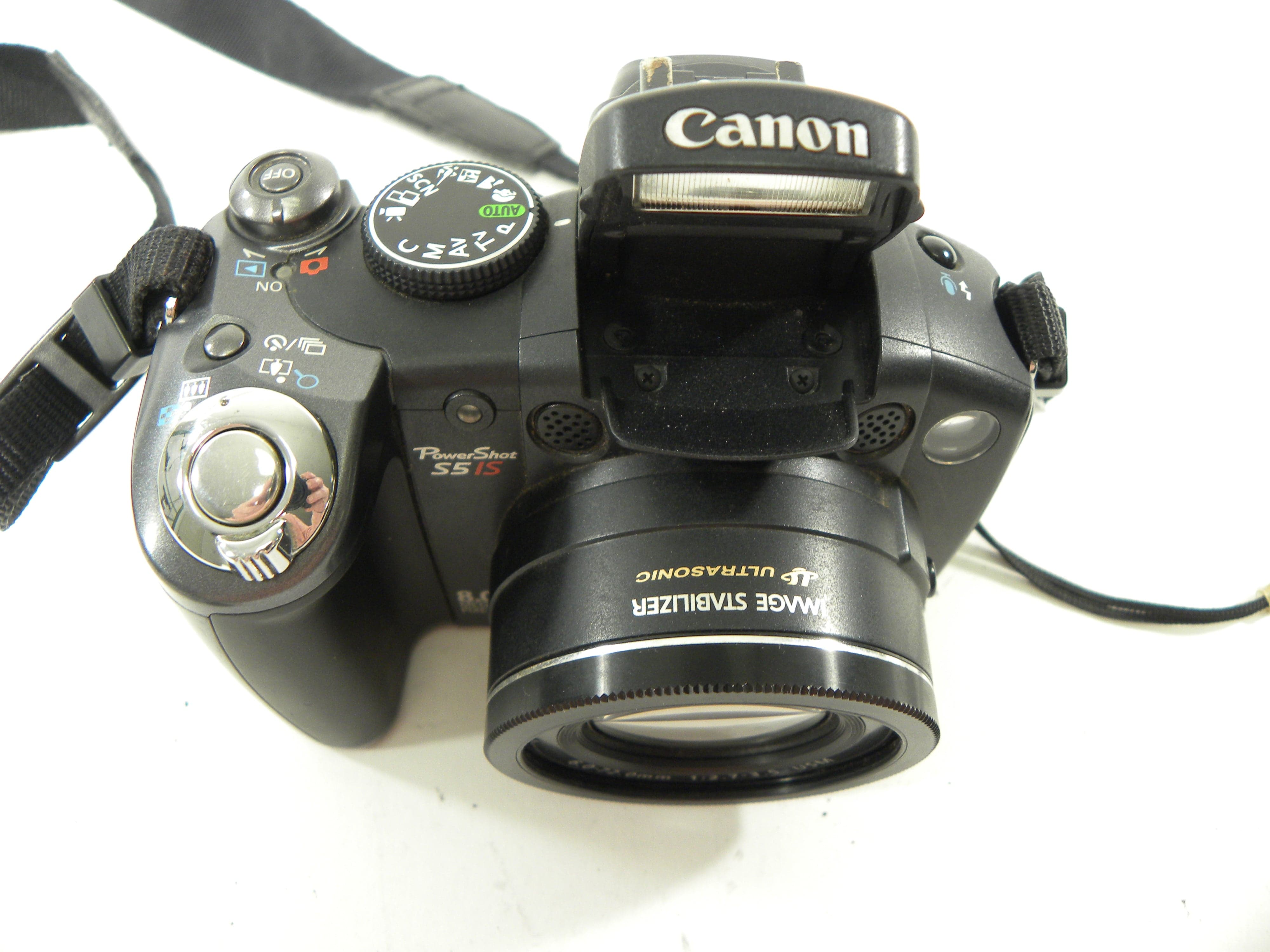 Canon Power Shot S5IS 8.0mp Digital camera