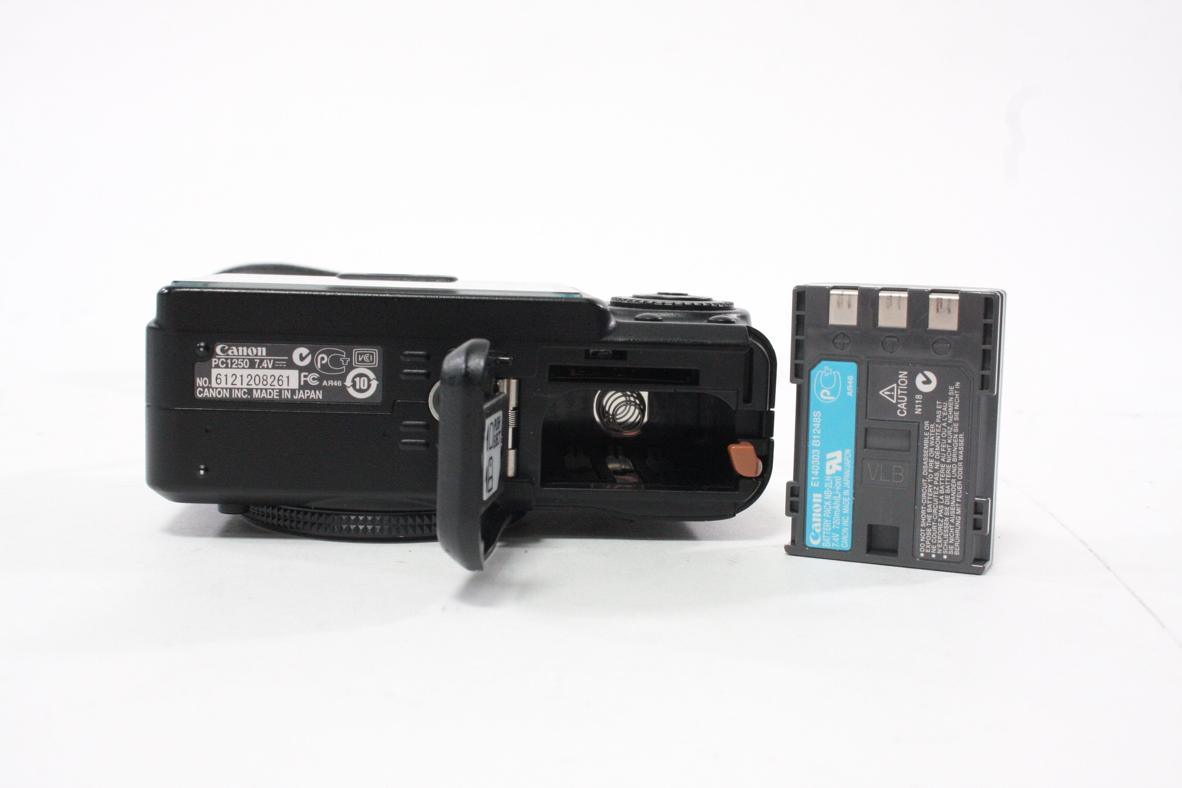 Canon Powershot G9 Digital Point-and-Shoot 6x Zoom 12.1mp