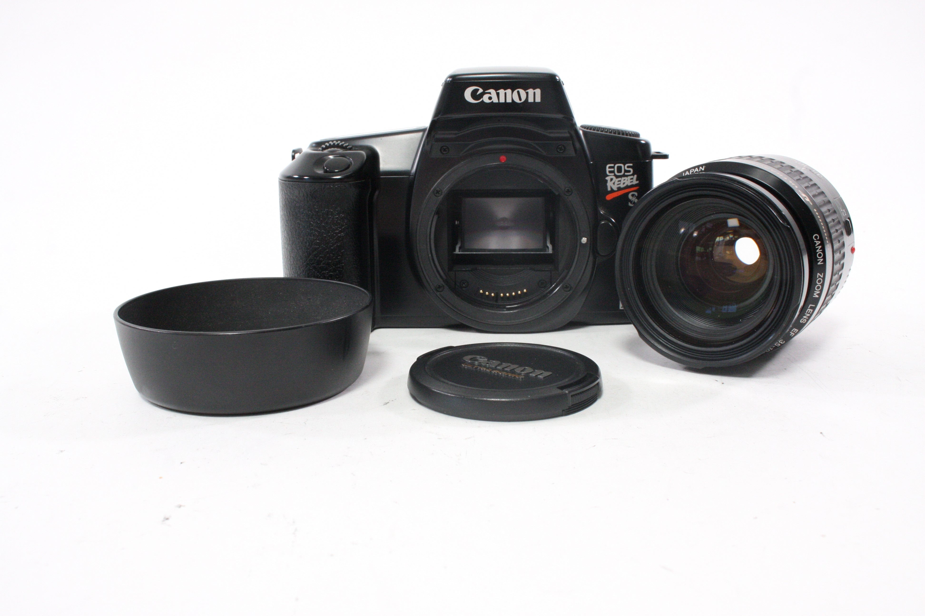 Canon Rebel S II 35mm SLR Camera with 35-105 f/4.5-5.6 Lens