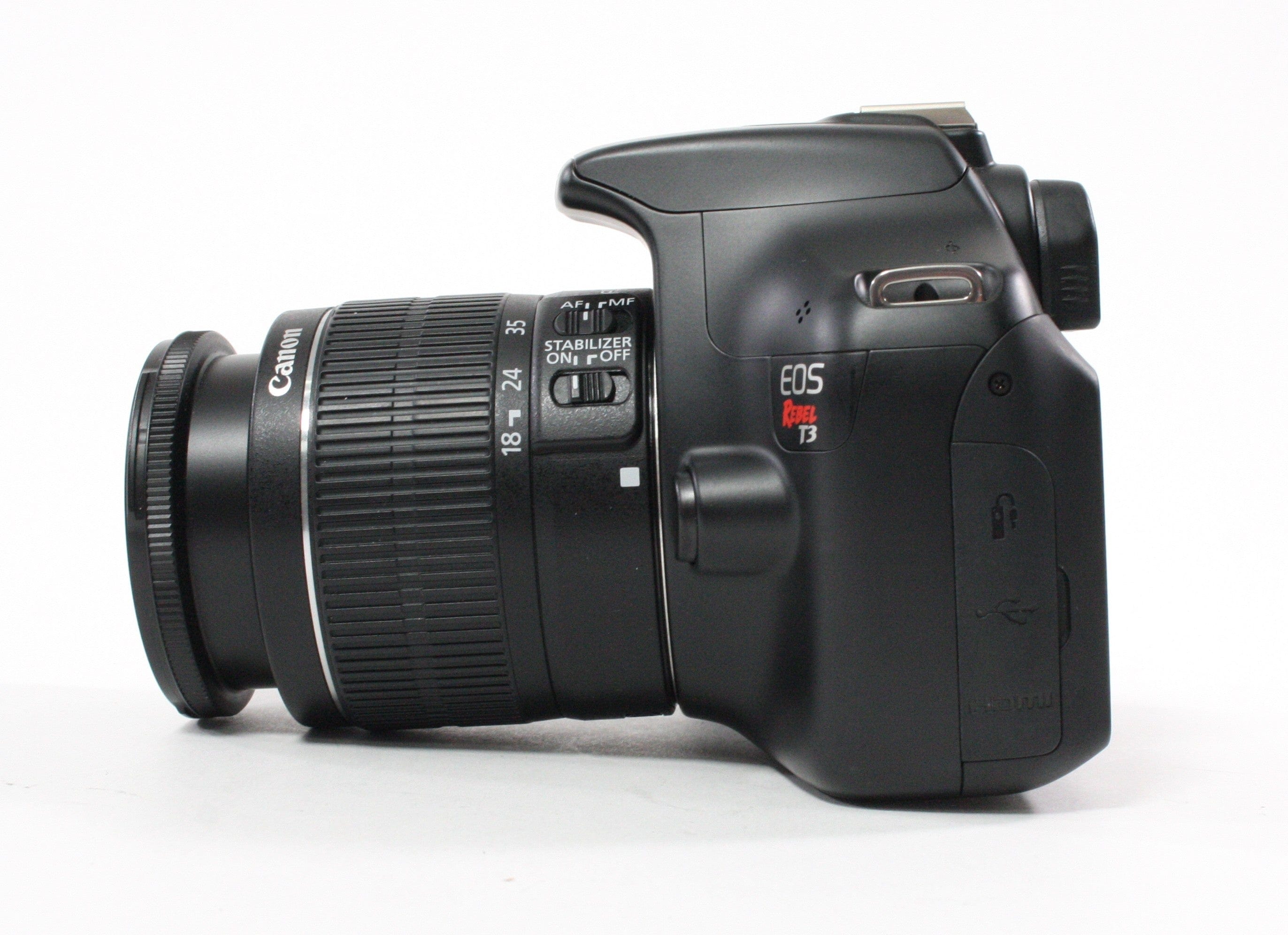 Canon  Rebel T3 DSLR with 18-55mm f/3.5-5.6 IS II Lens Shutter Count 535
