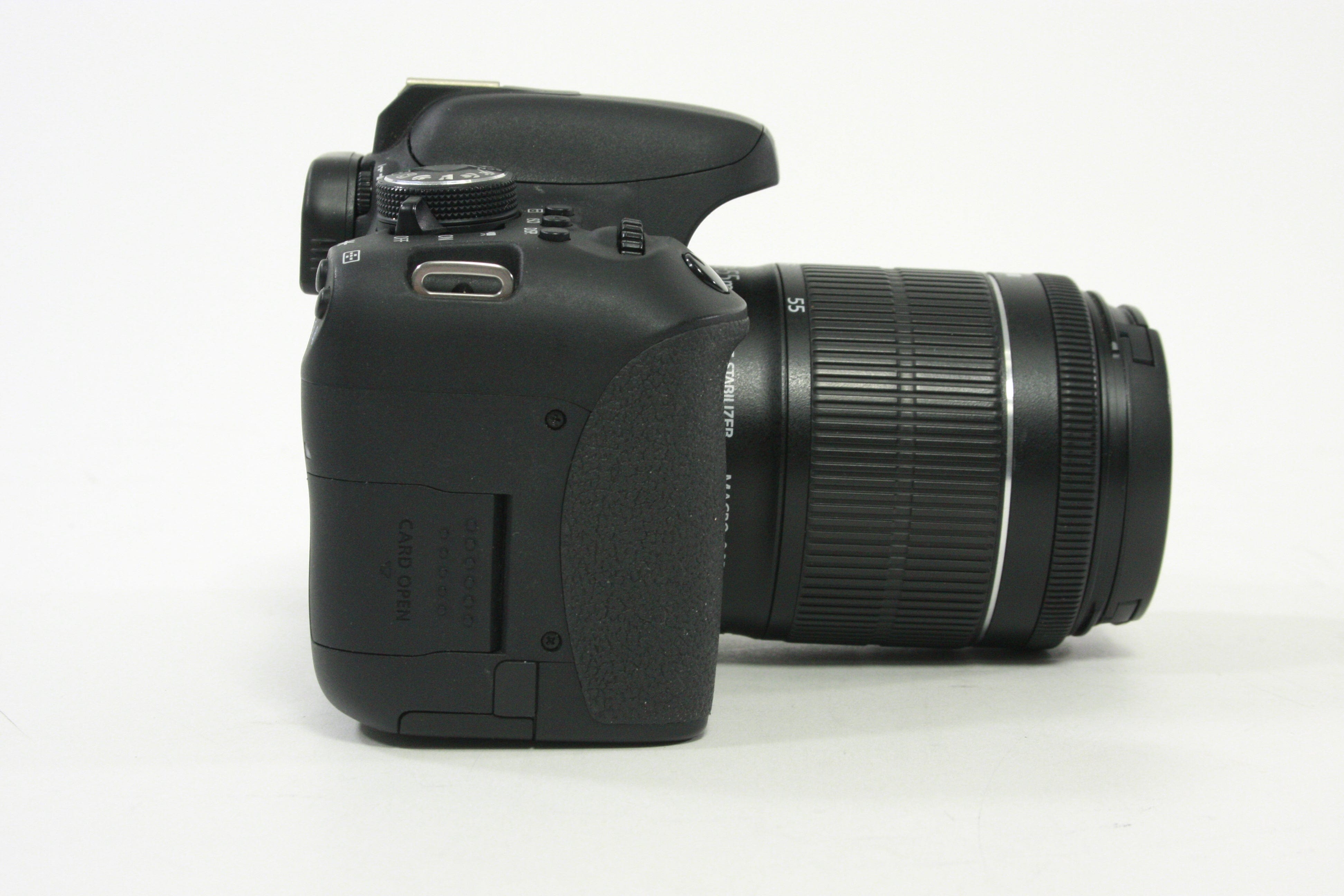 Canon Rebel T6i Digital Camera with 18-55mm STM Lens - Shutter Count 4,569