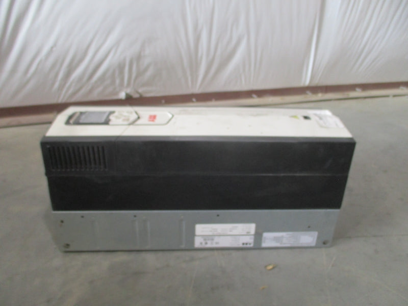 ABB ACS880-01-077A-5 380-500V 77A REMAN
