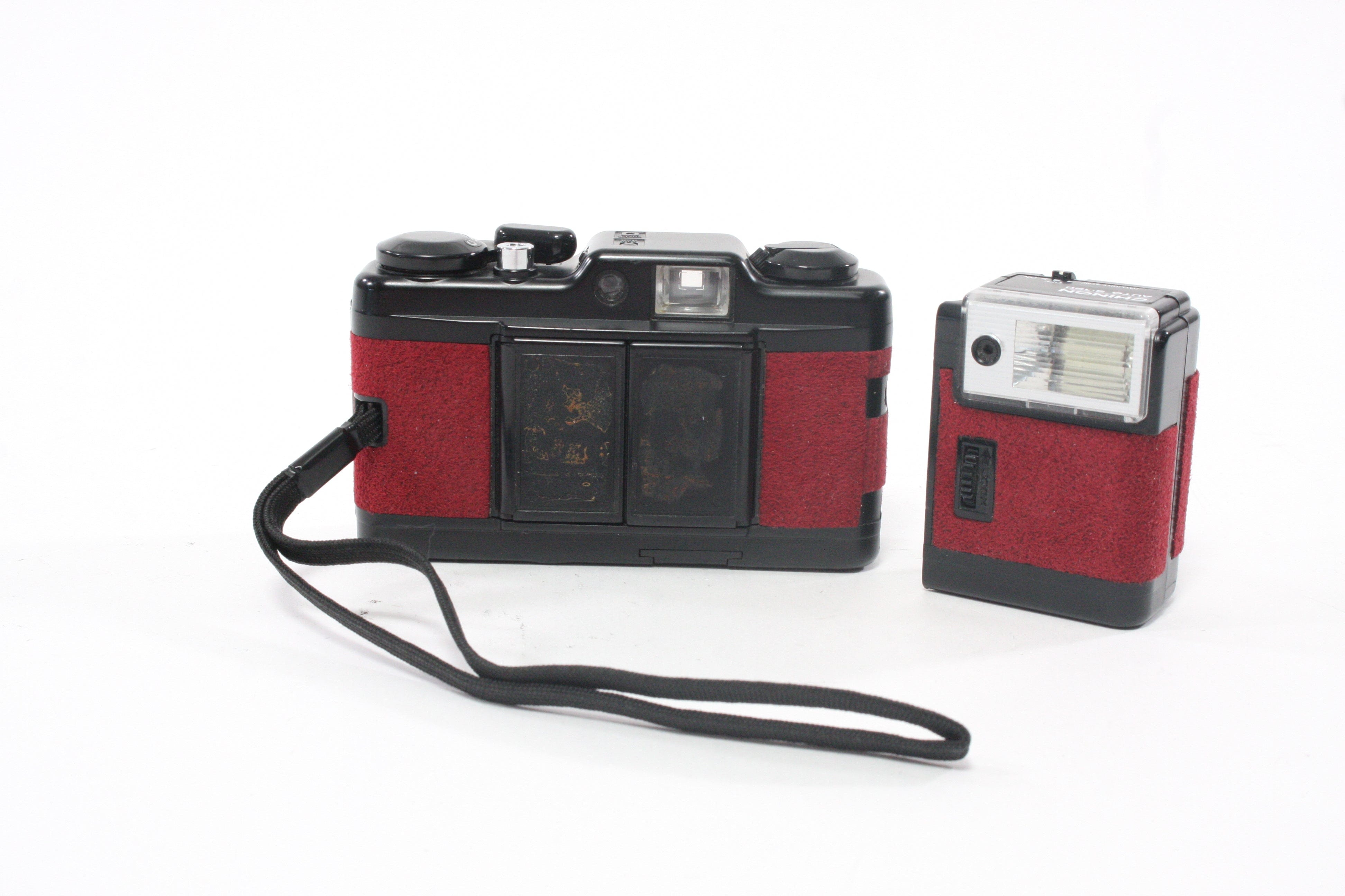 Chinon Bellami S-120 with Flash