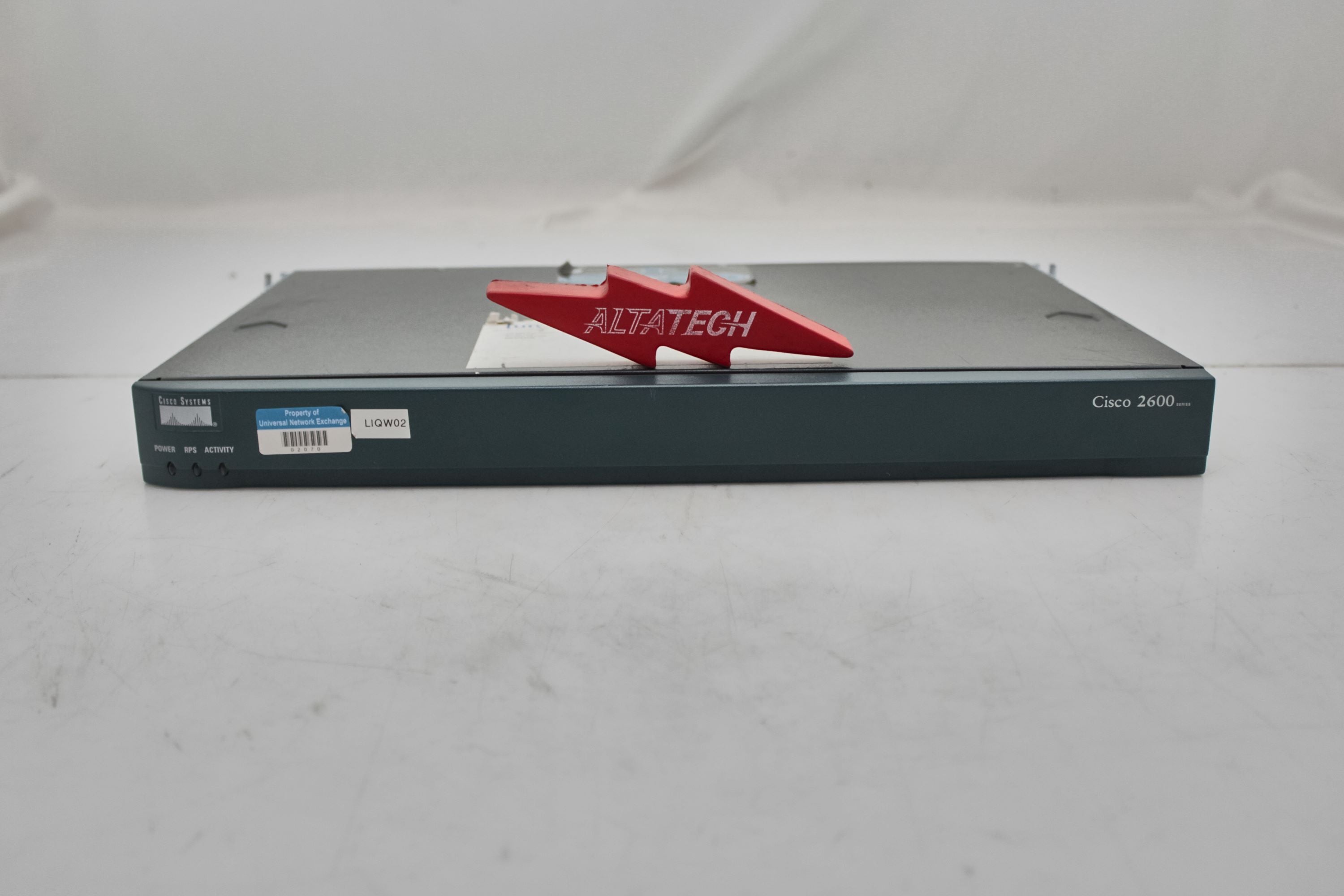 Cisco CISCO2621XM Dual 10/100 Ethernet Multiservice Modular Access Rou