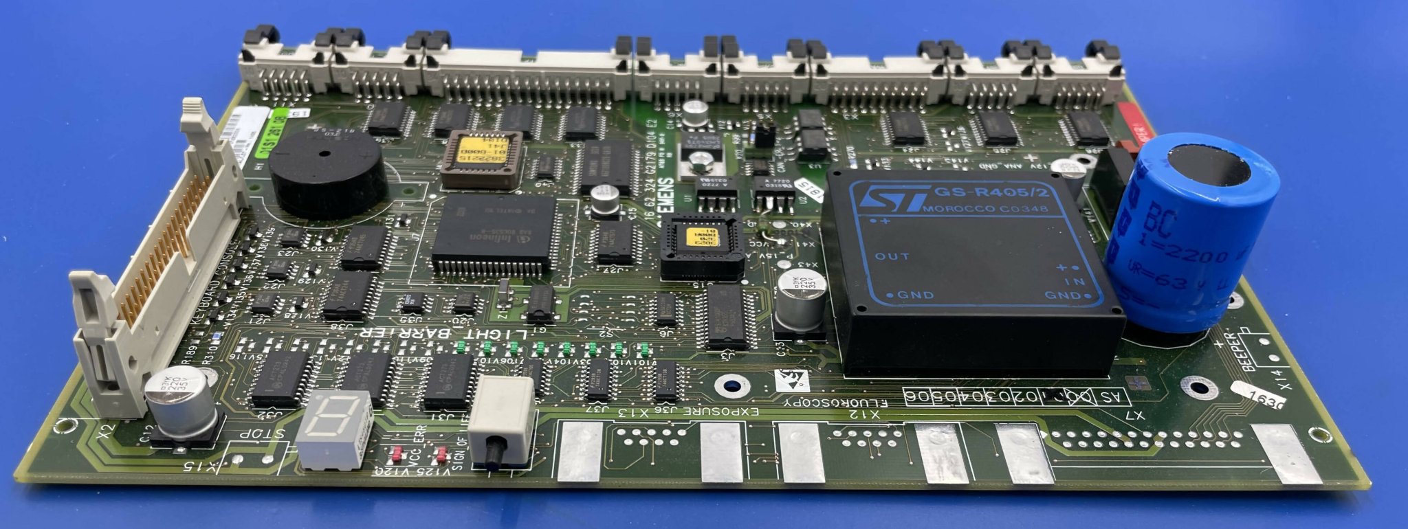 CONTROL CPU.ESD D104 (01662324/1662324 SIEMENS