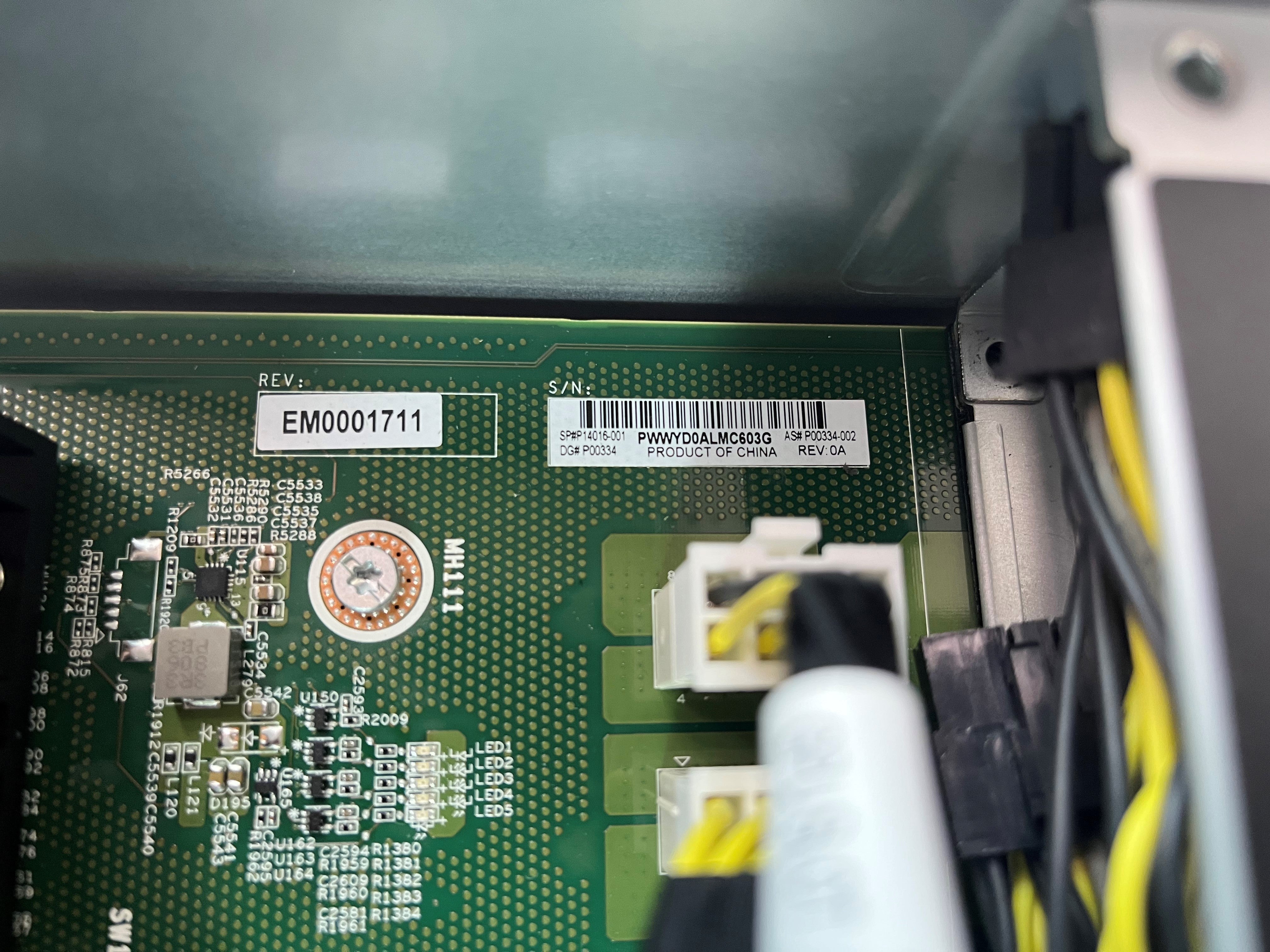 HPE PCIe GPU, Board with tray, V2 rear IO P14016-001, P00334-002