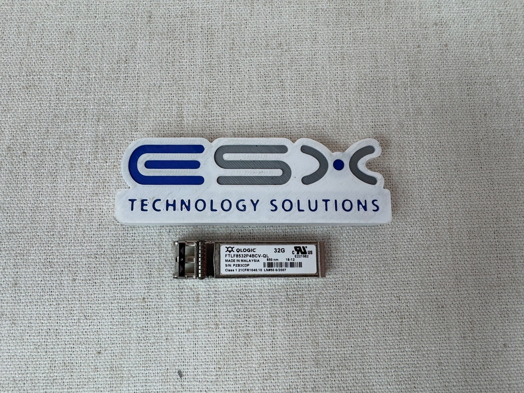 QLogic FTLF8532P4BCV-QL 32GB FC SW SFP+ Transceiver Module