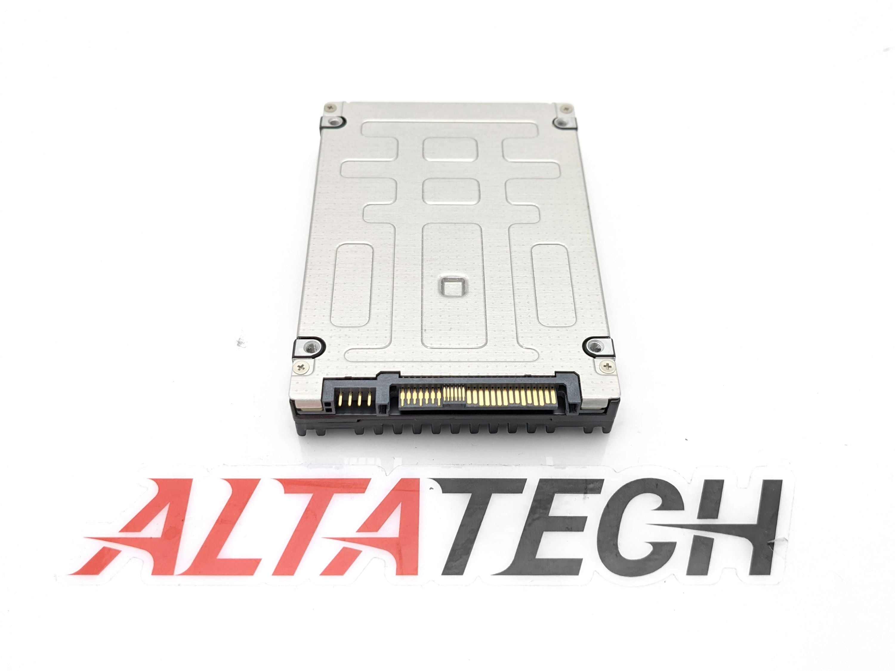 Dell 0XCRDV 3.84TB SSD SAS 2.5 12G RI