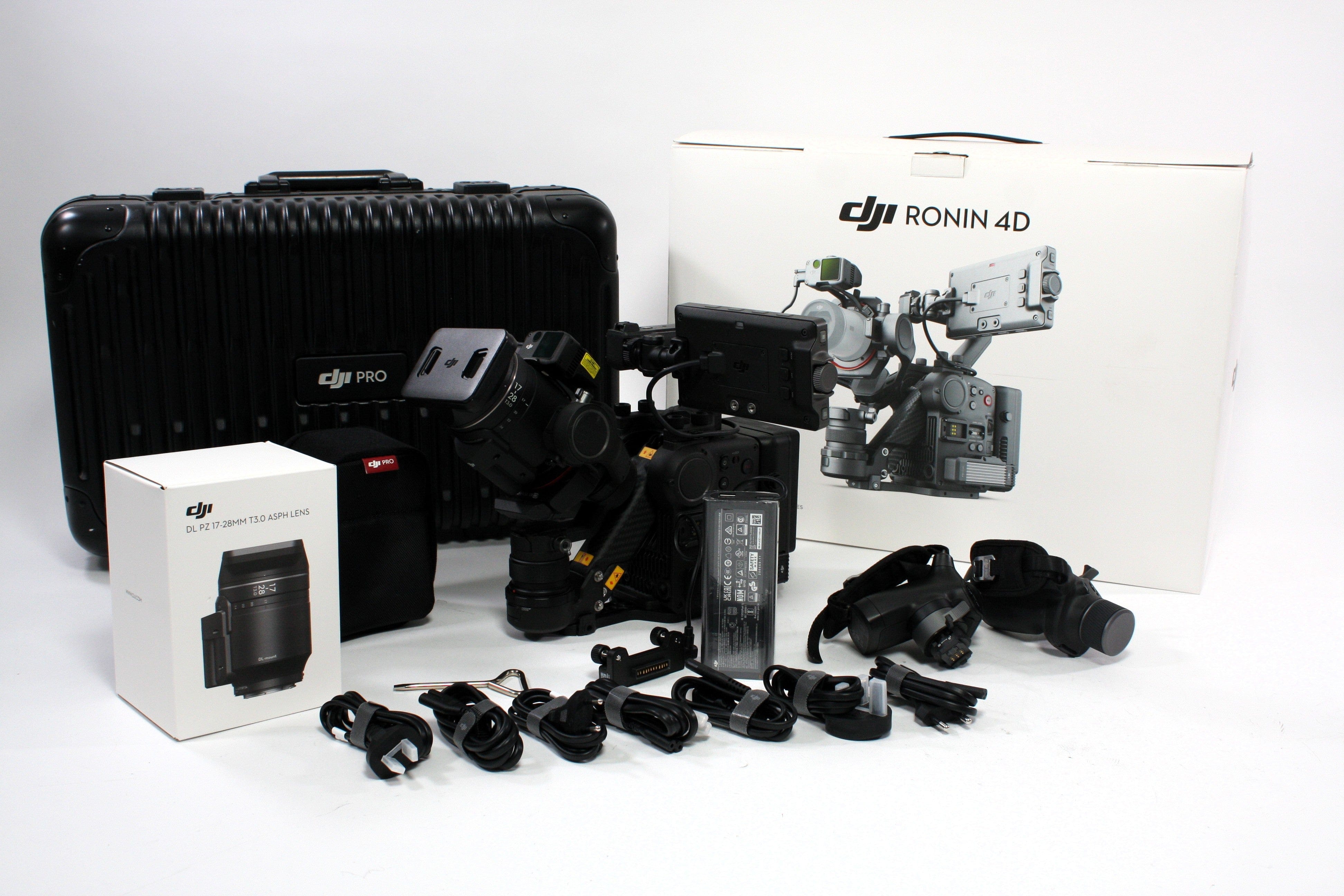 DJI Ronin 4D-8K Cinema Gimbal Camera with 1TB SSP with V Mount Battery with Pro Res RAW and DJI 17-28mm T/3.0 DL PZ Asph Lens DL Mount