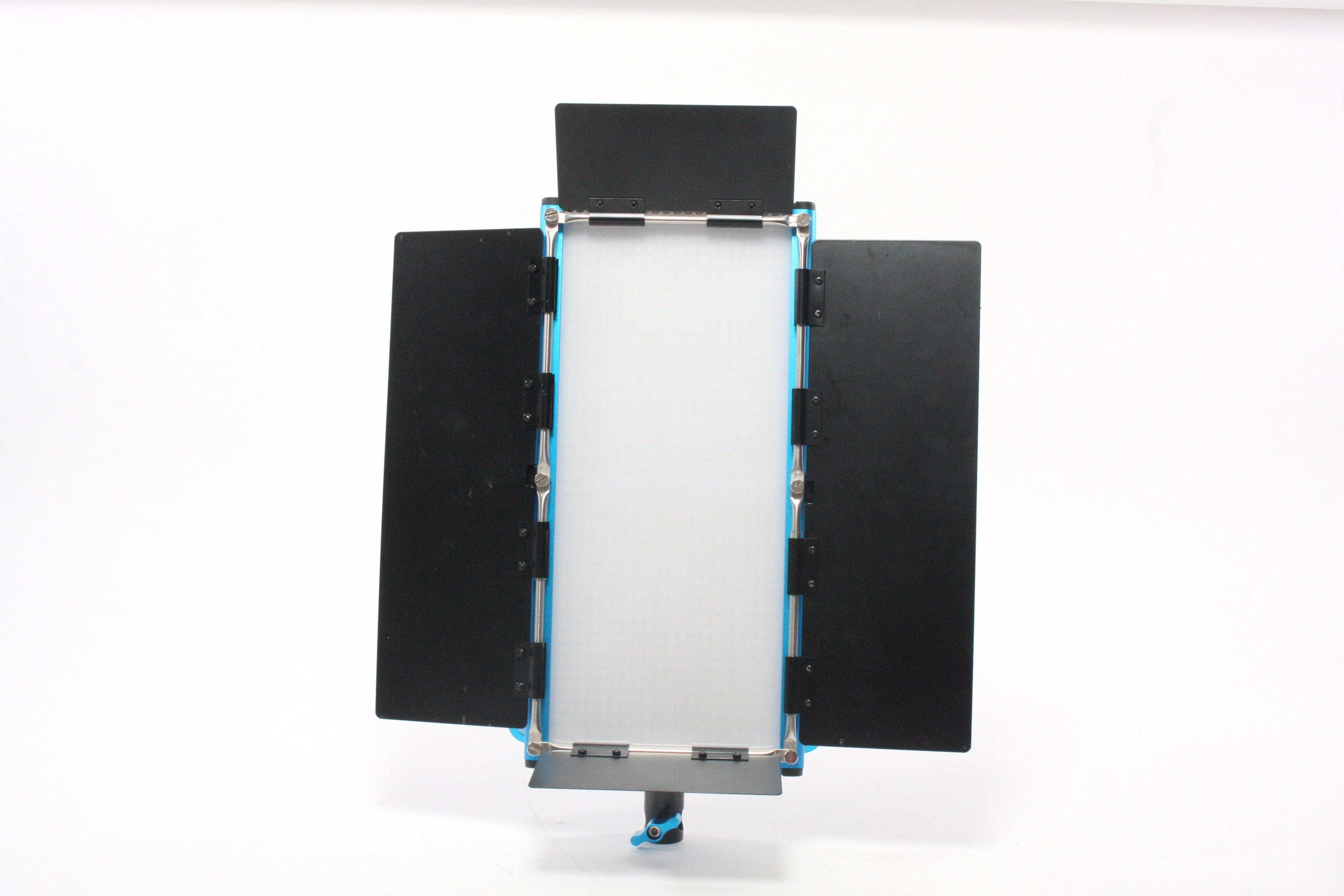 Dracast S Series Model DRSP-1000B Bi-Color 3200-5600 Light Panel with Case