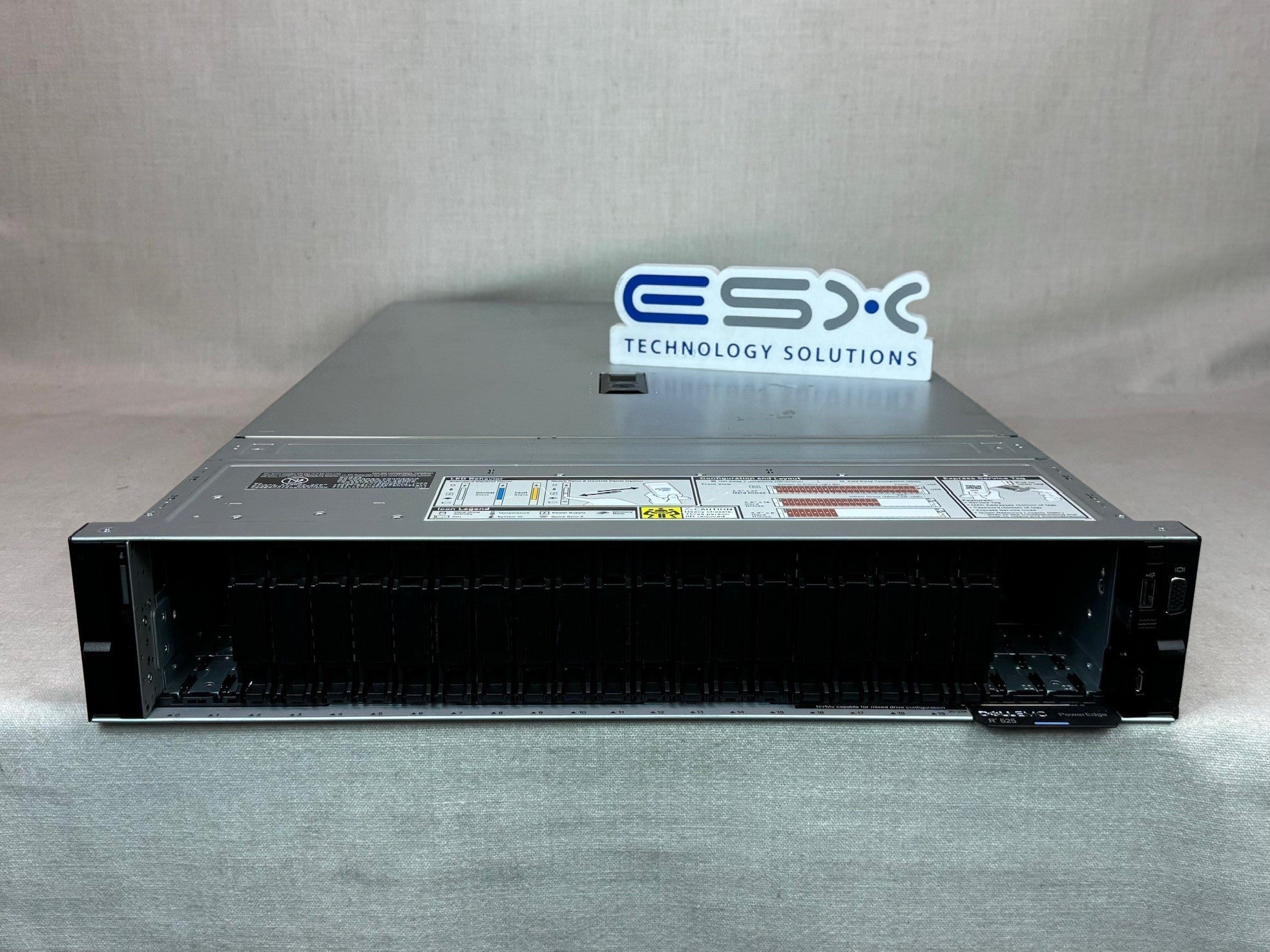 Dell PowerEdge R7525 24x 2.5” 2U 8x NVMe Server - 2x 32C 7542 2.9GHz, 768GB RAM
