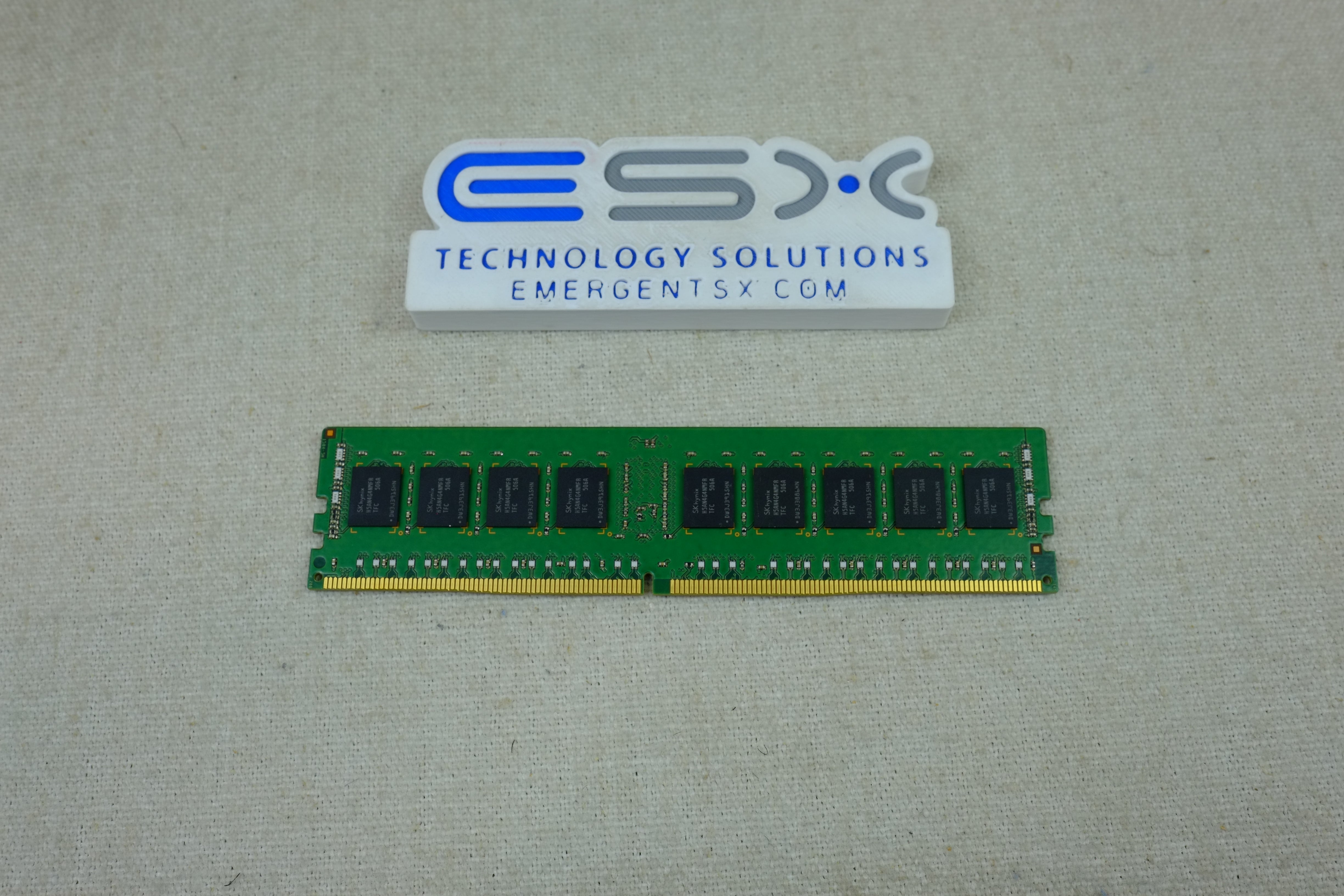 Hynix HMA41GR7MFR4N-TF 8GB 1Rx4 PC4-2133P DDR4 ECC RDIMM Server Memory