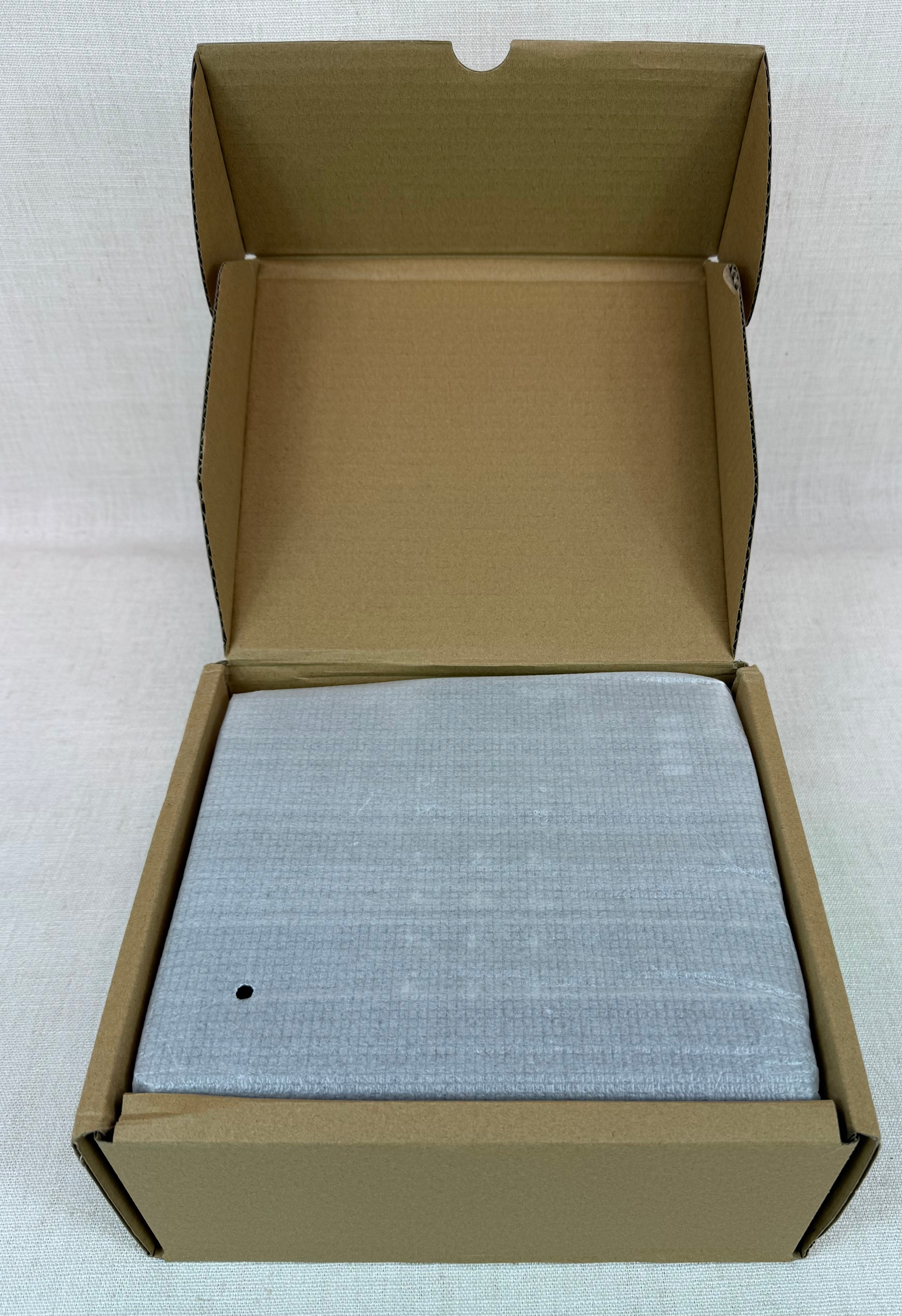 Yealink - Classic IP Phone and Accessories SIP-T33G