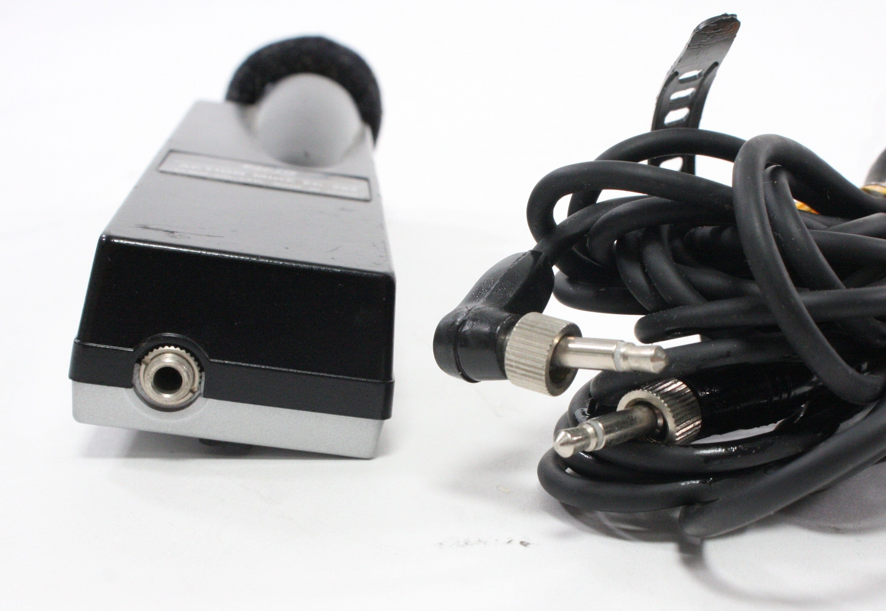 Elmo Super 8 Sound 350SL Macro Video Camera