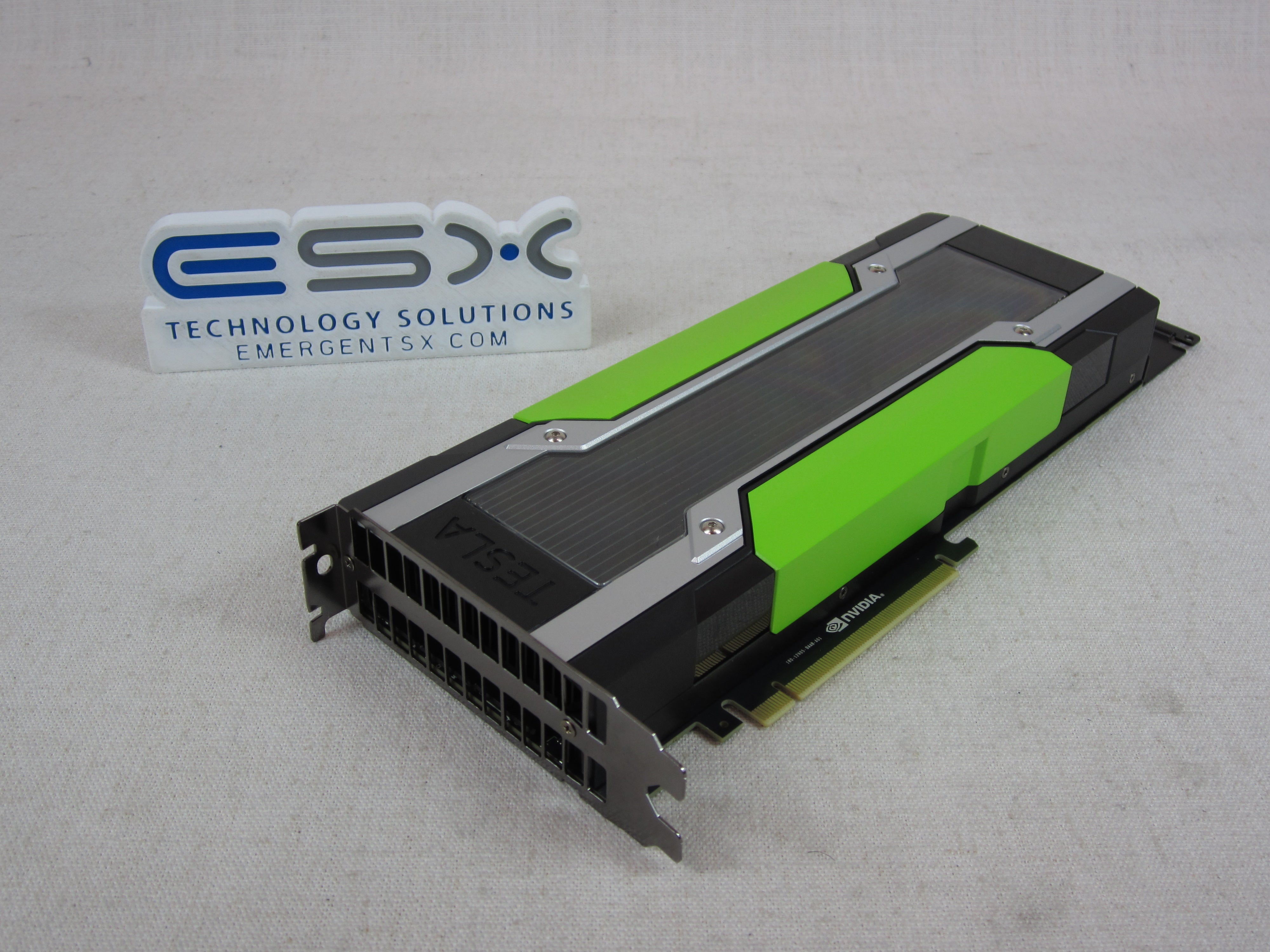 Dell H56H0 Nvidia Tesla M10 32GB Quad GPU GDDR5 PCIe Accelerator Card