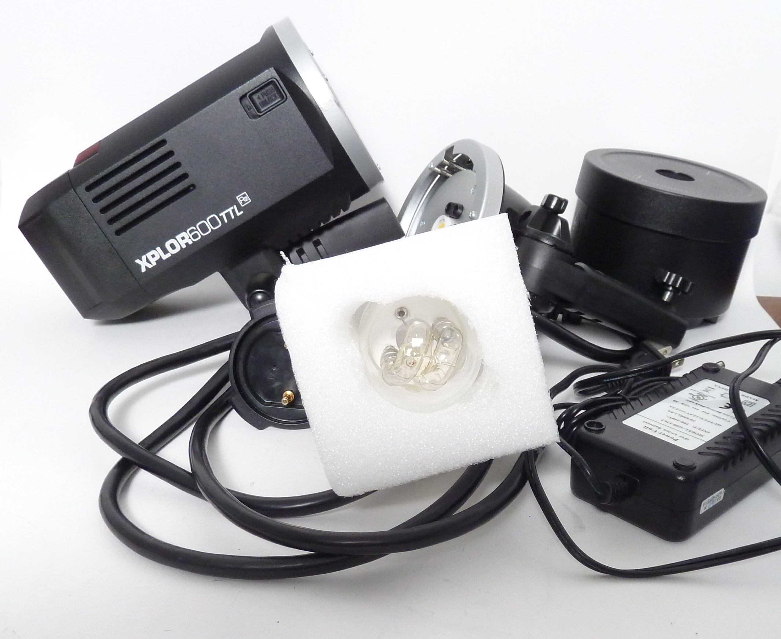 Flashpoint Xplore 600 TTL