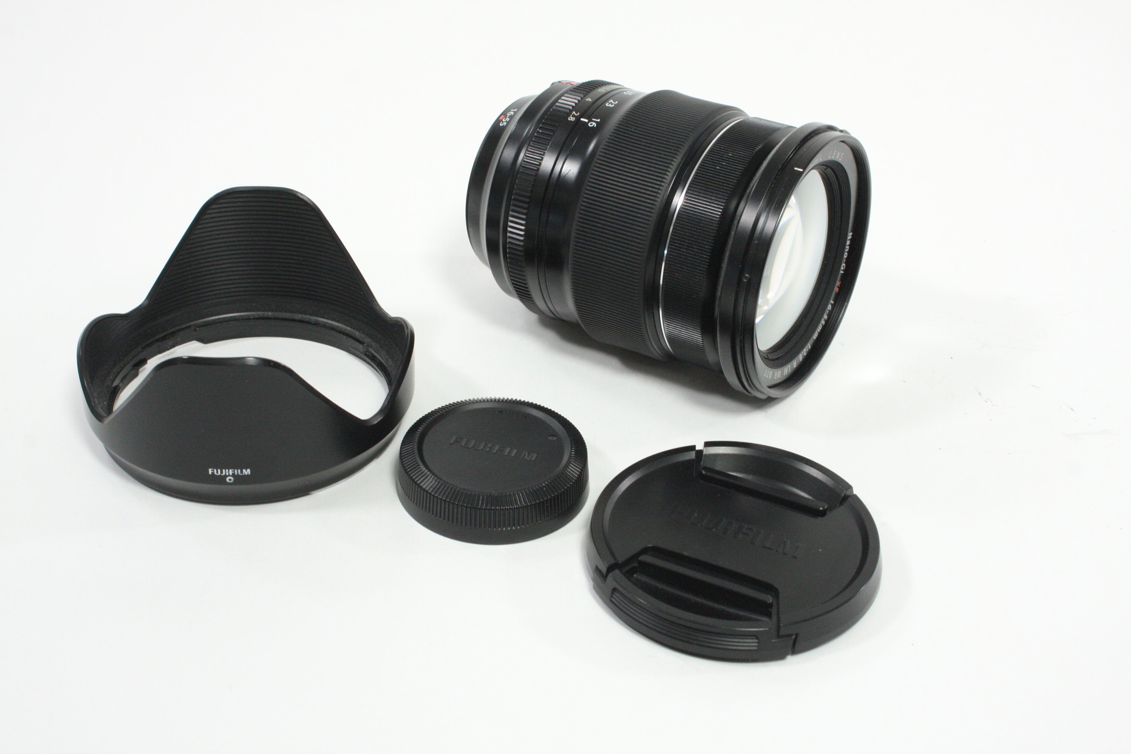 Fuji 16-55mm f/2.8 R LM Lens for Fuji X Mount AS-IS for Parts Only