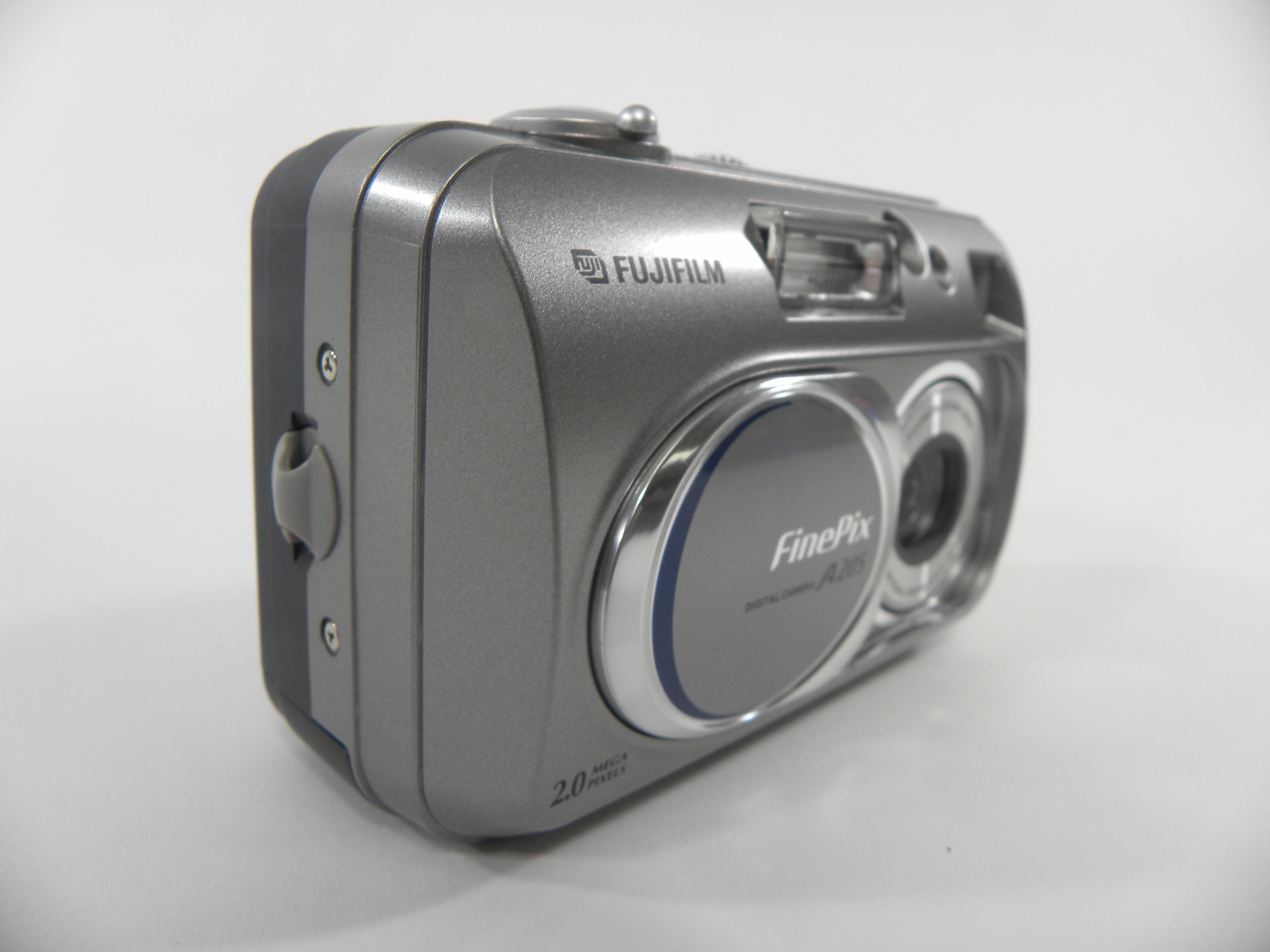 Fujifilm Fine Pix A205 2.0mp Digital Camera