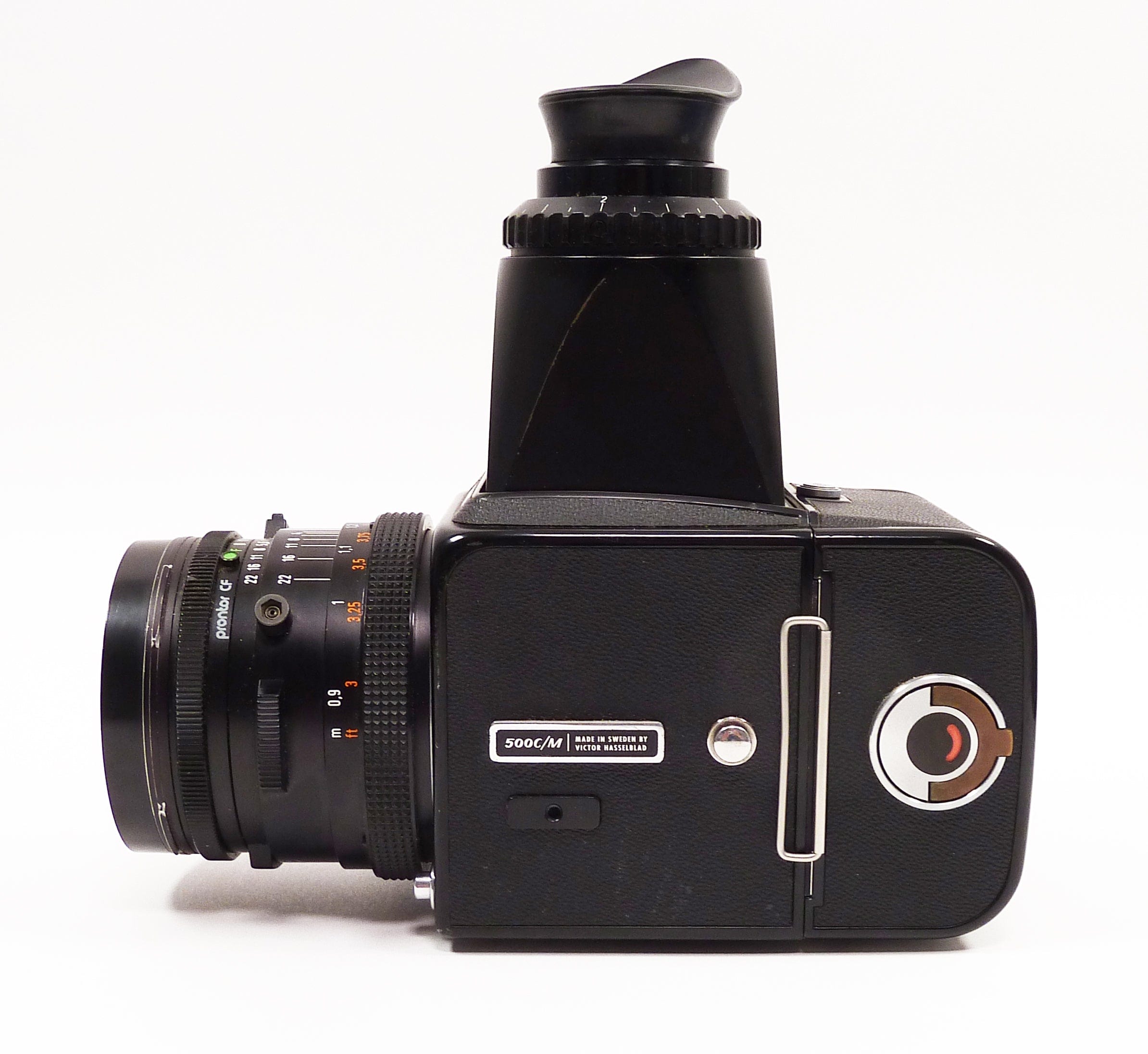 Hasselblad 500C/M Black with Planar 80mm f2.8 CF Lens-A12 Back and Chimney Finder
