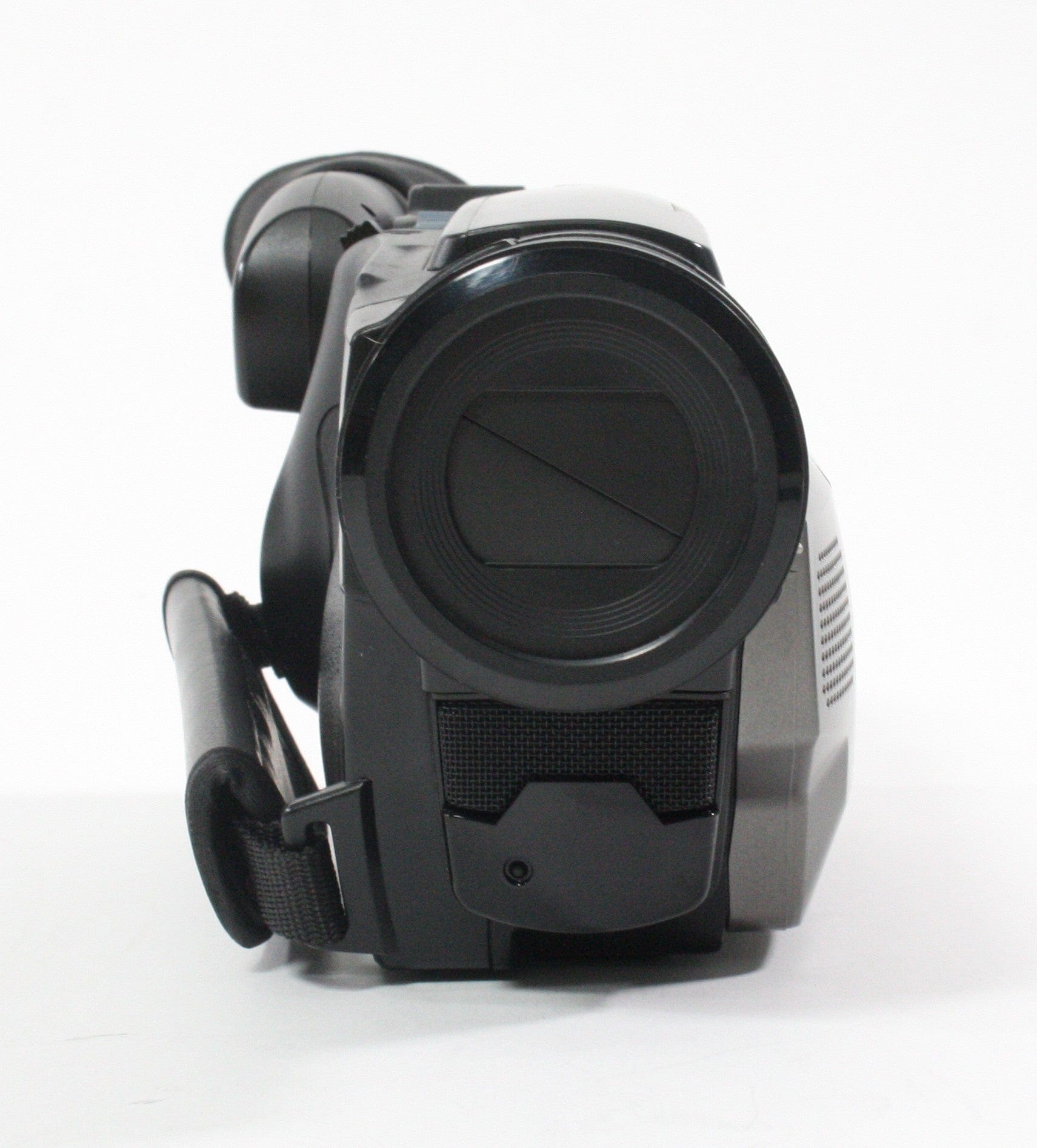 Hitachi VM-E545ELA 8mm Video Camcorder