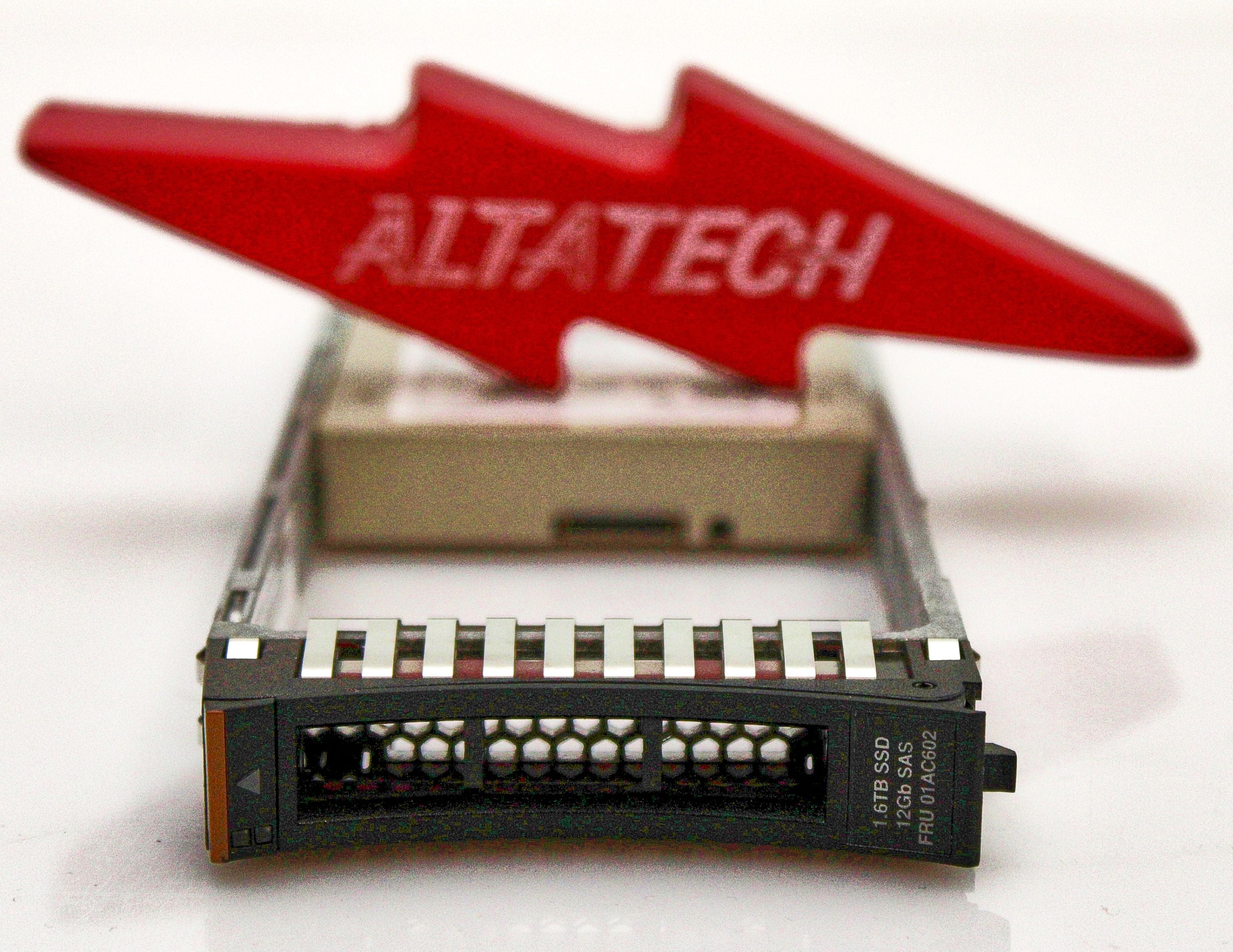 IBM 01AC602 1.6TB 2.5" Flash Drive Storwize V5000