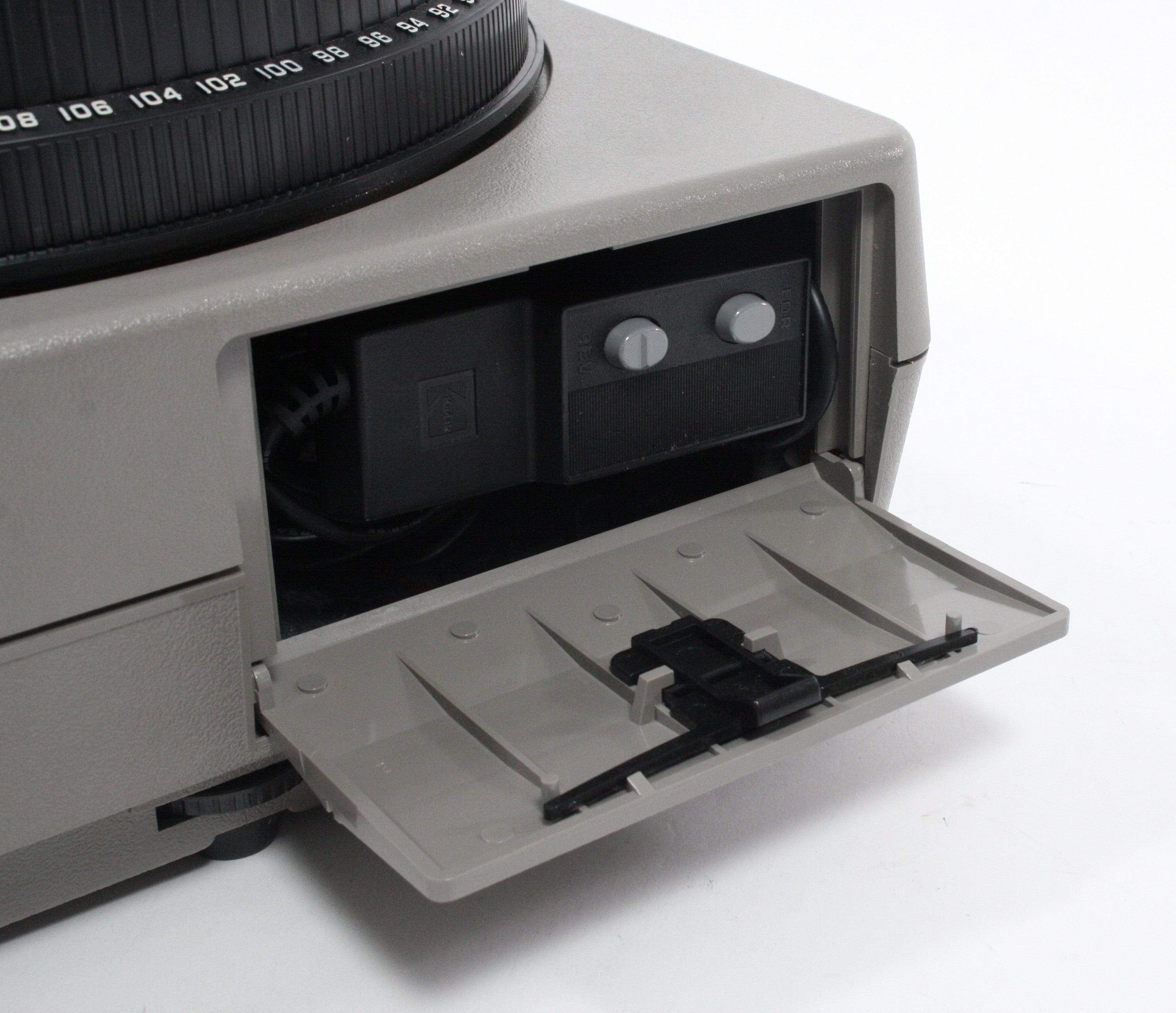 Kodak Ektagraphic III A with 4-6" Zoom and Tiffen Hard Case