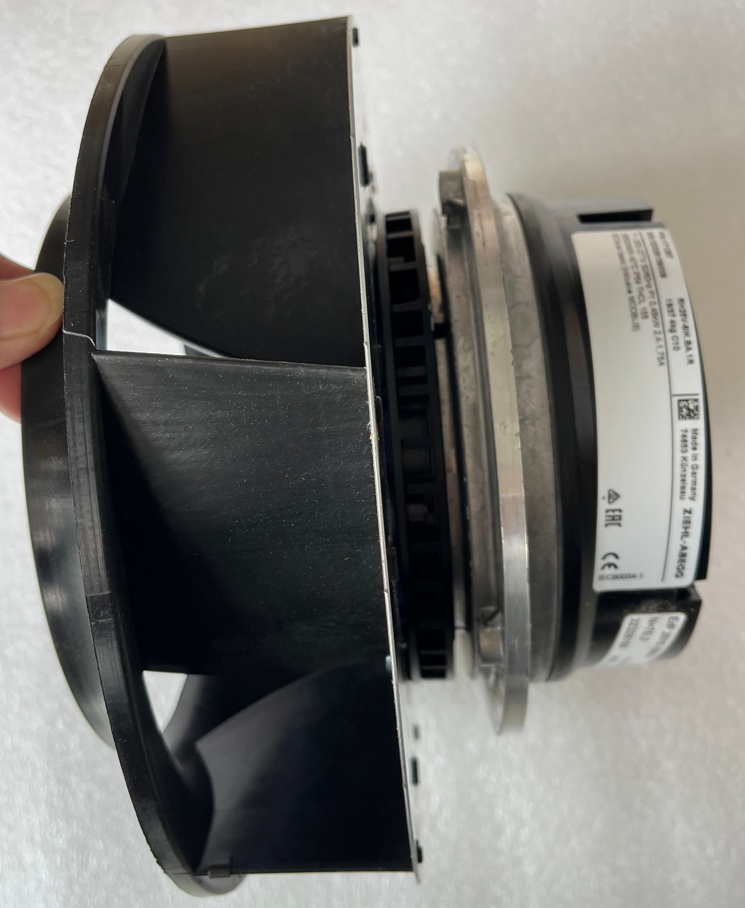 RH25V-6IK.BA.1R ZIEHL-ABEGG centrifugal fan 640W 1~200-277V 2.4/1.75A 2860-3250RPM