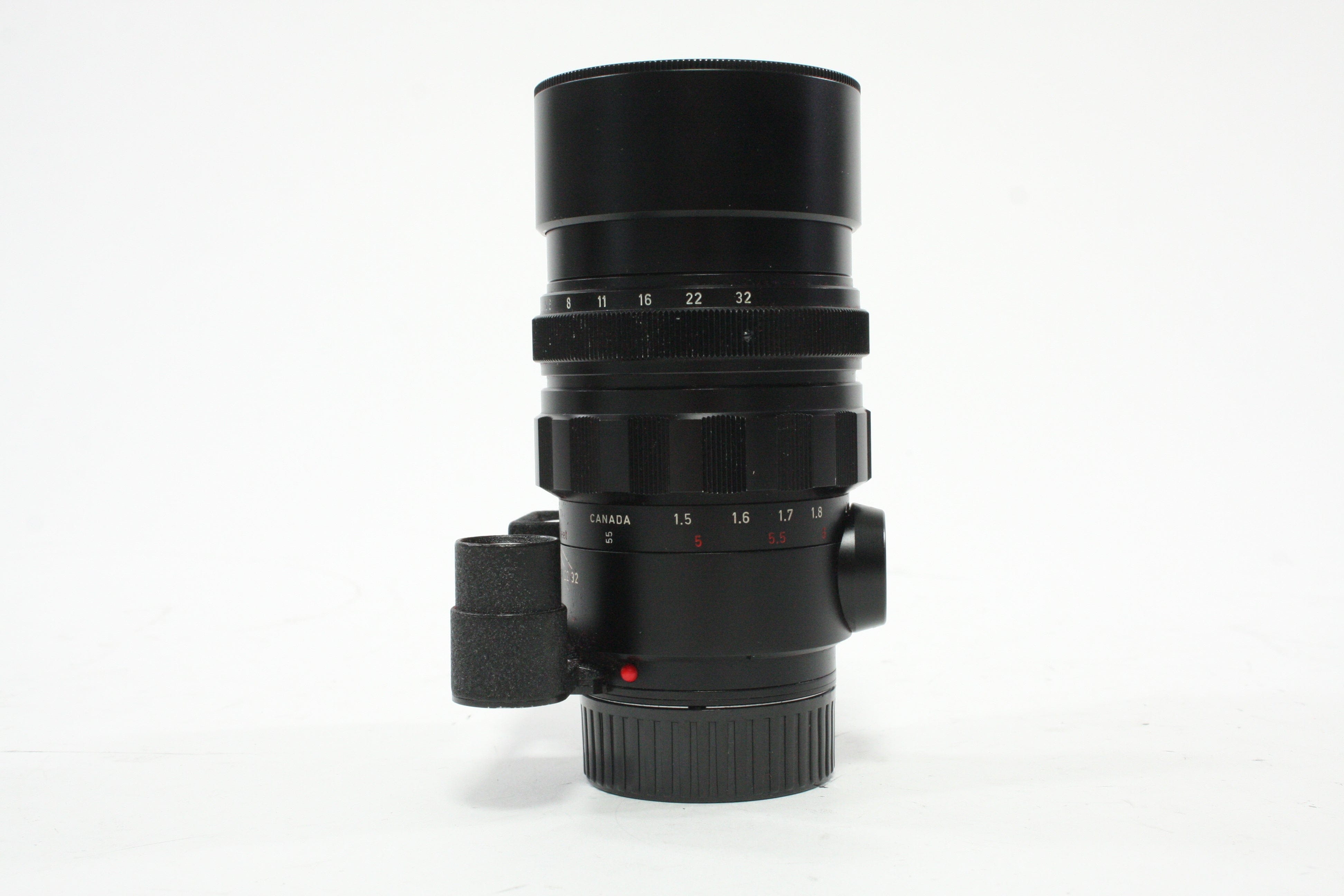 Leica 135mm f/2.4 Elmarit Lens for Leica M Mount