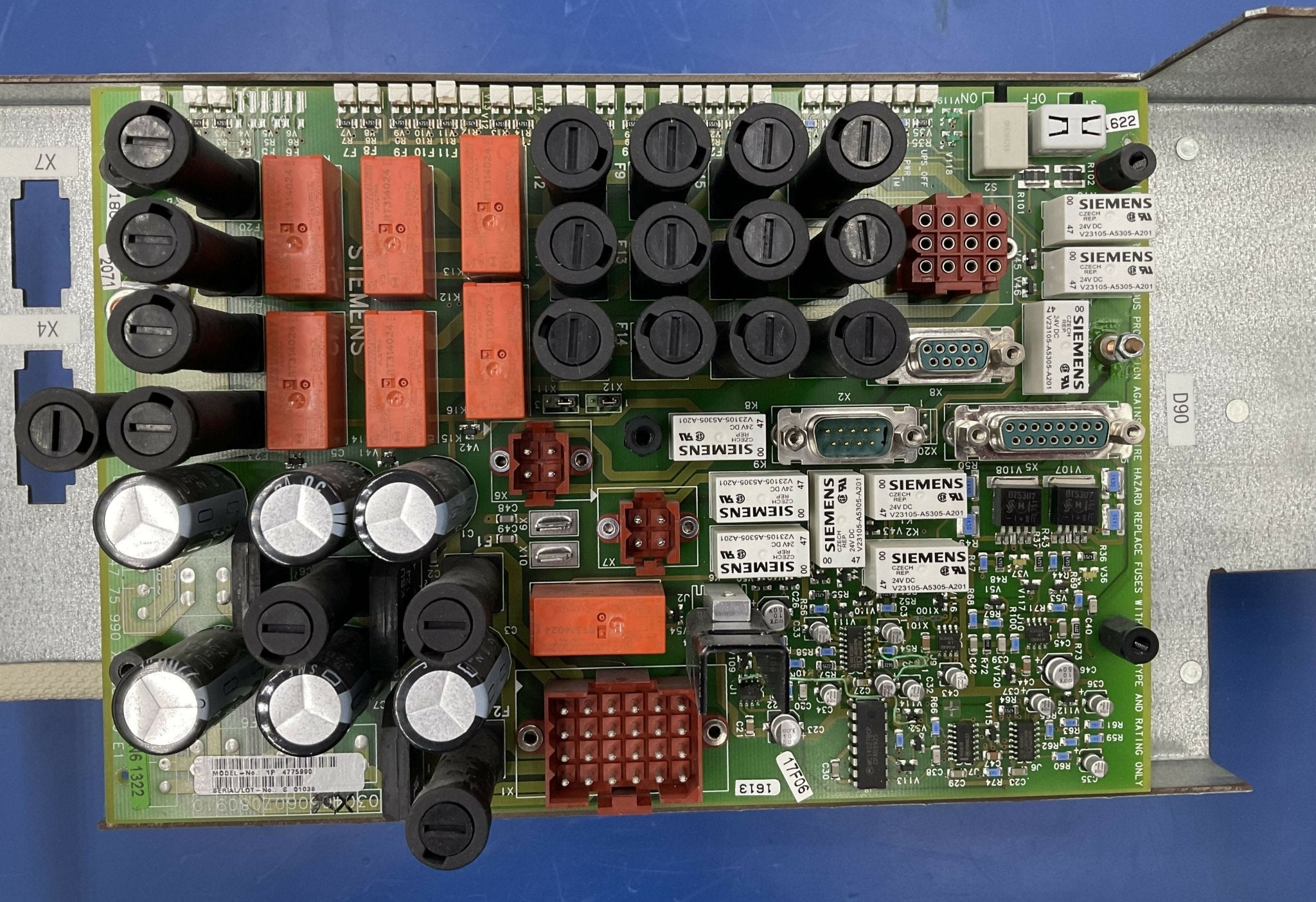 MAIN DISTRIBUTOR D90 (4775974/4775990 SIEMENS