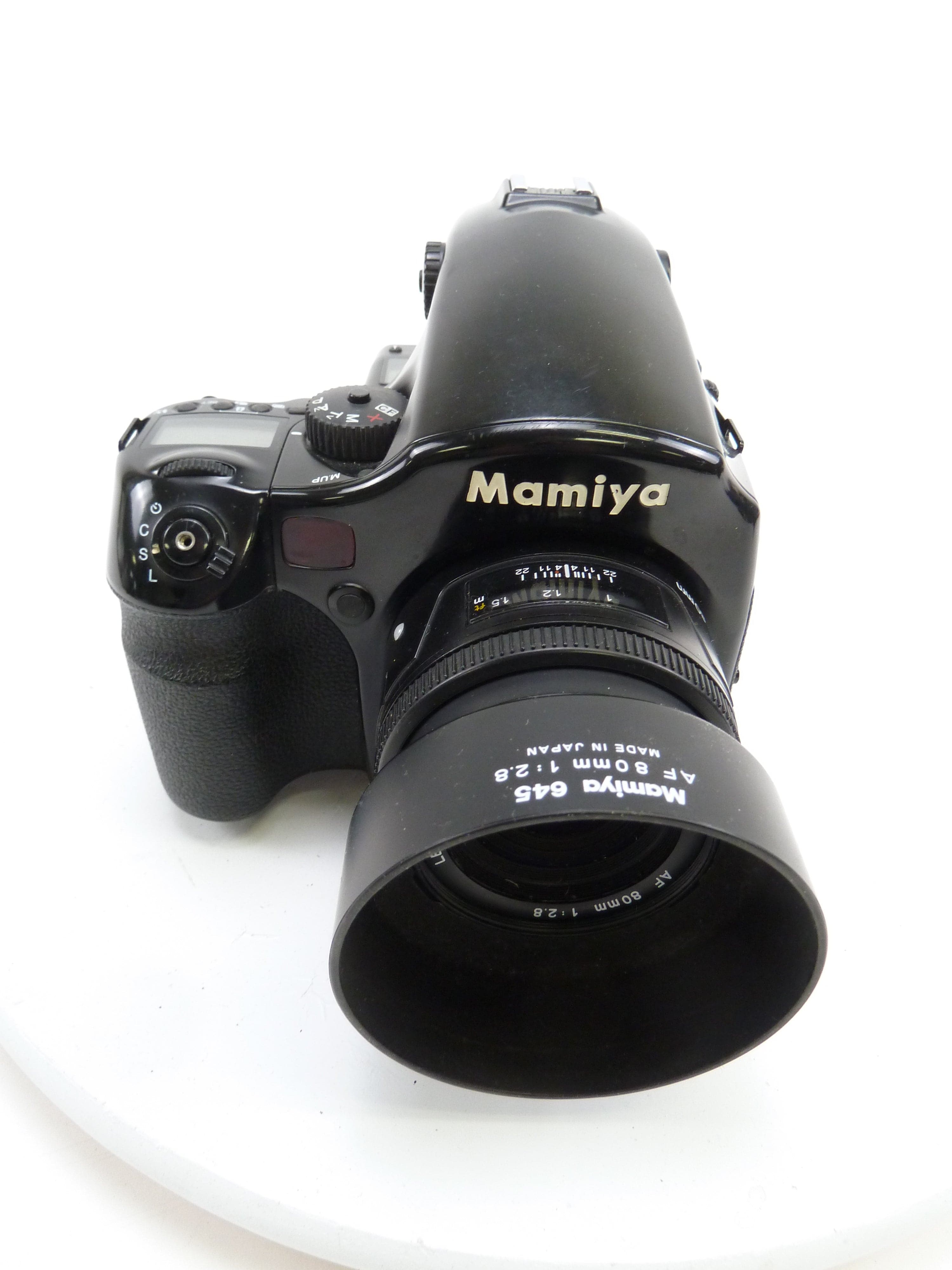 Mamiya 645 AFD II Outfit with 80MM f2.8 lens and 120/220 Film Back