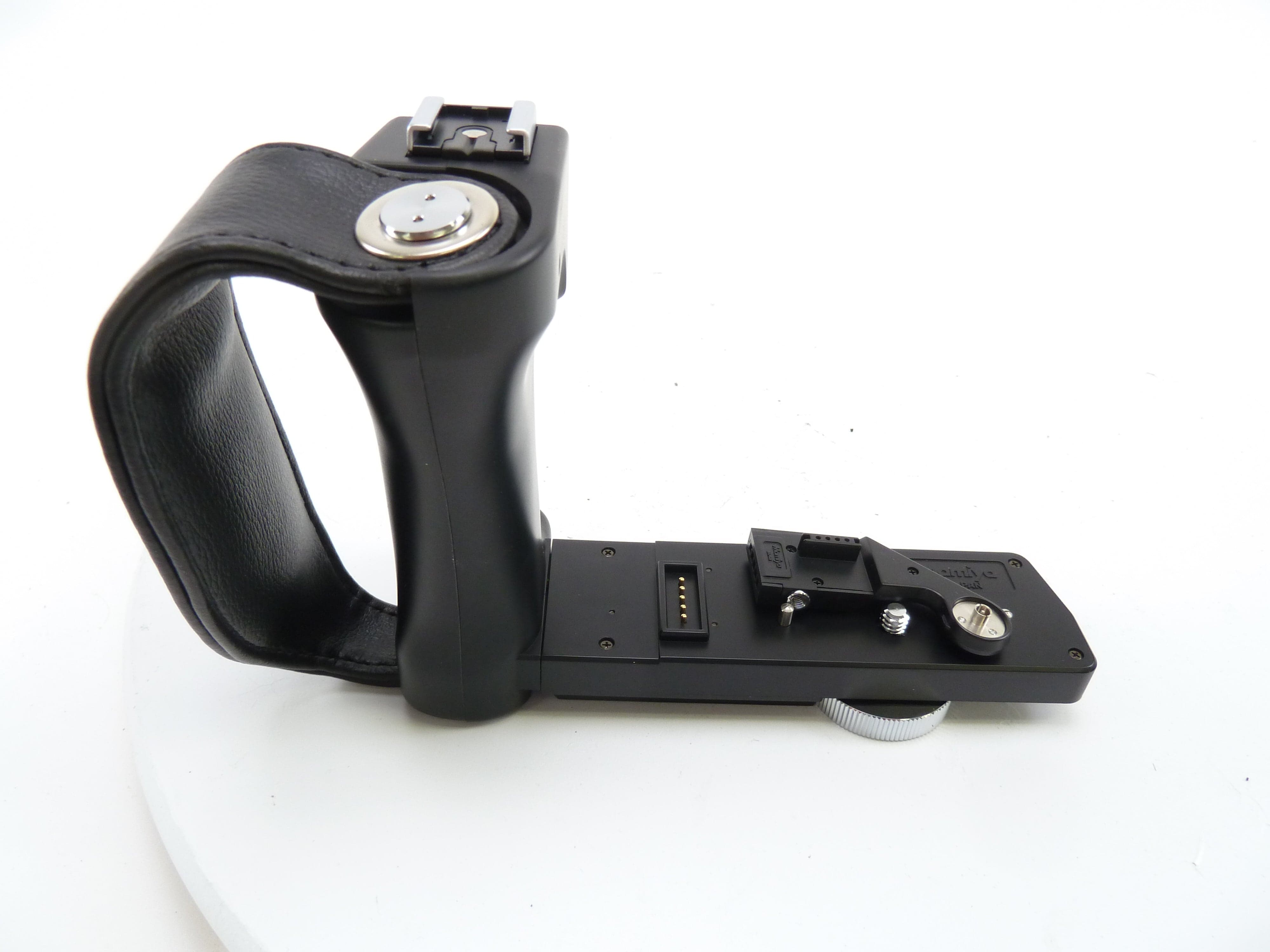 Mamiya 645 Left Hand Grip with  Mamiya 645 Super Adapter GL402