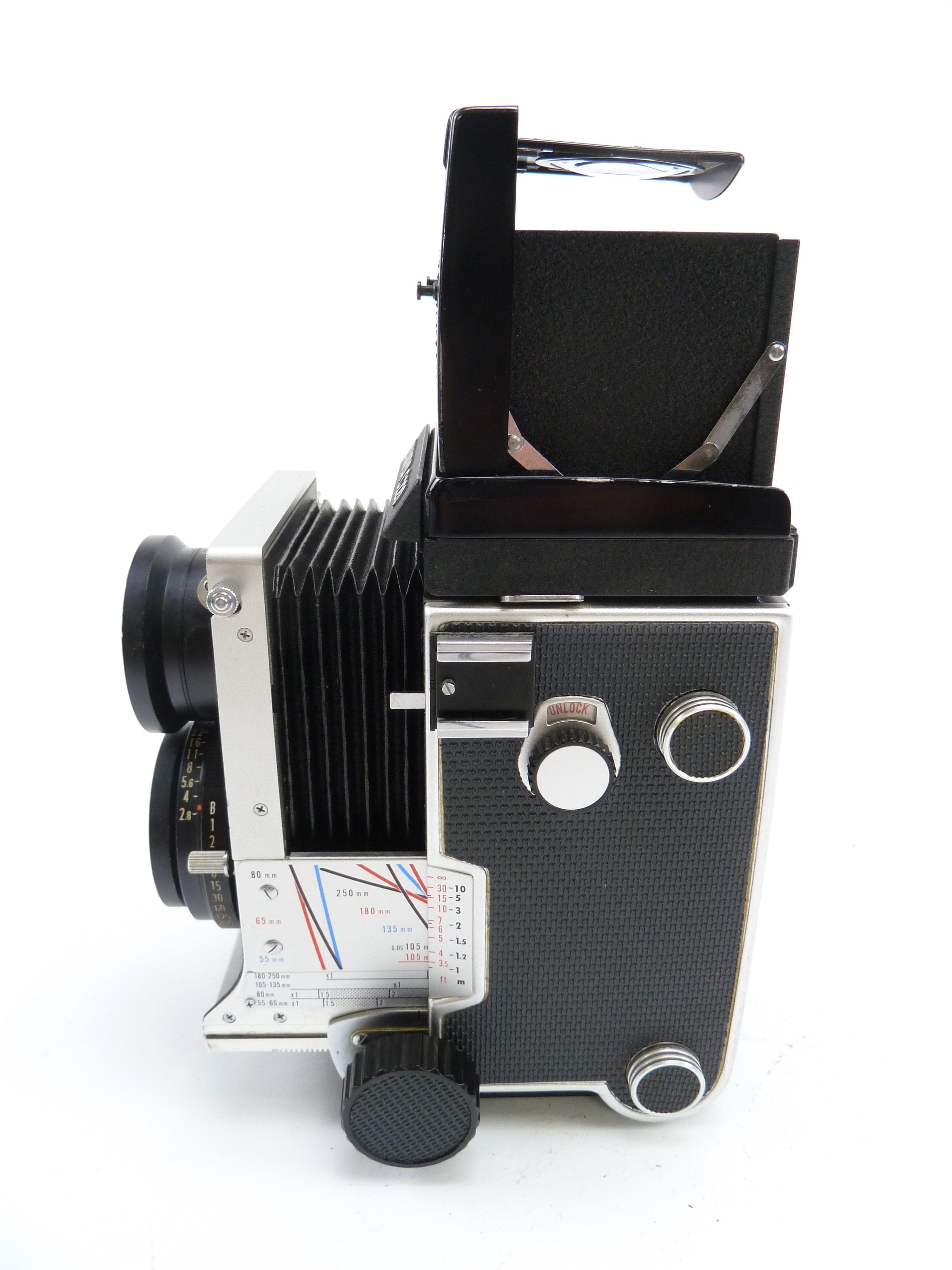 Mamiya C220 Camera Outfit with 80MM F2.8 Blue Dot Lens
