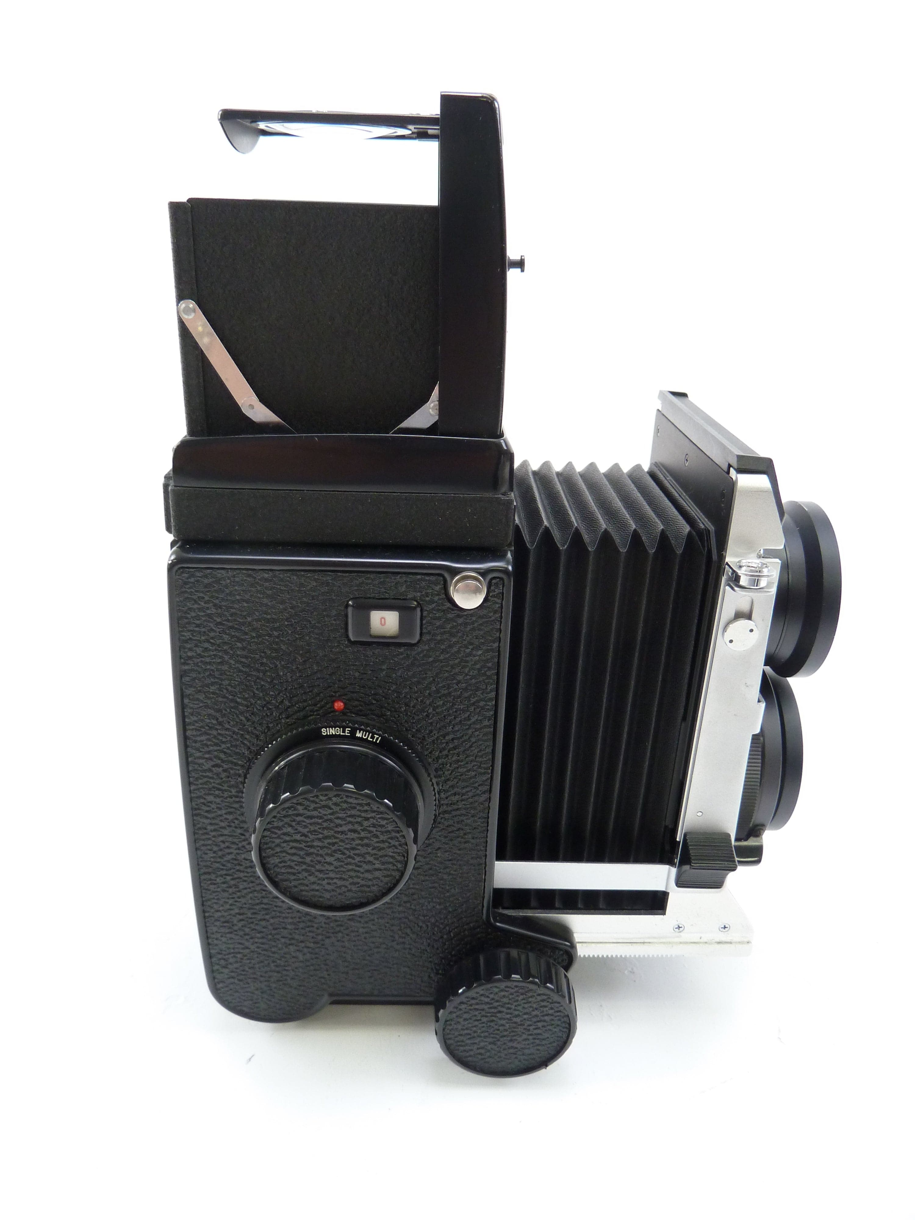 Mamiya C220F Camera Outfit with 80MM f2.8 Blue Dot Lens and Waist Level Finder
