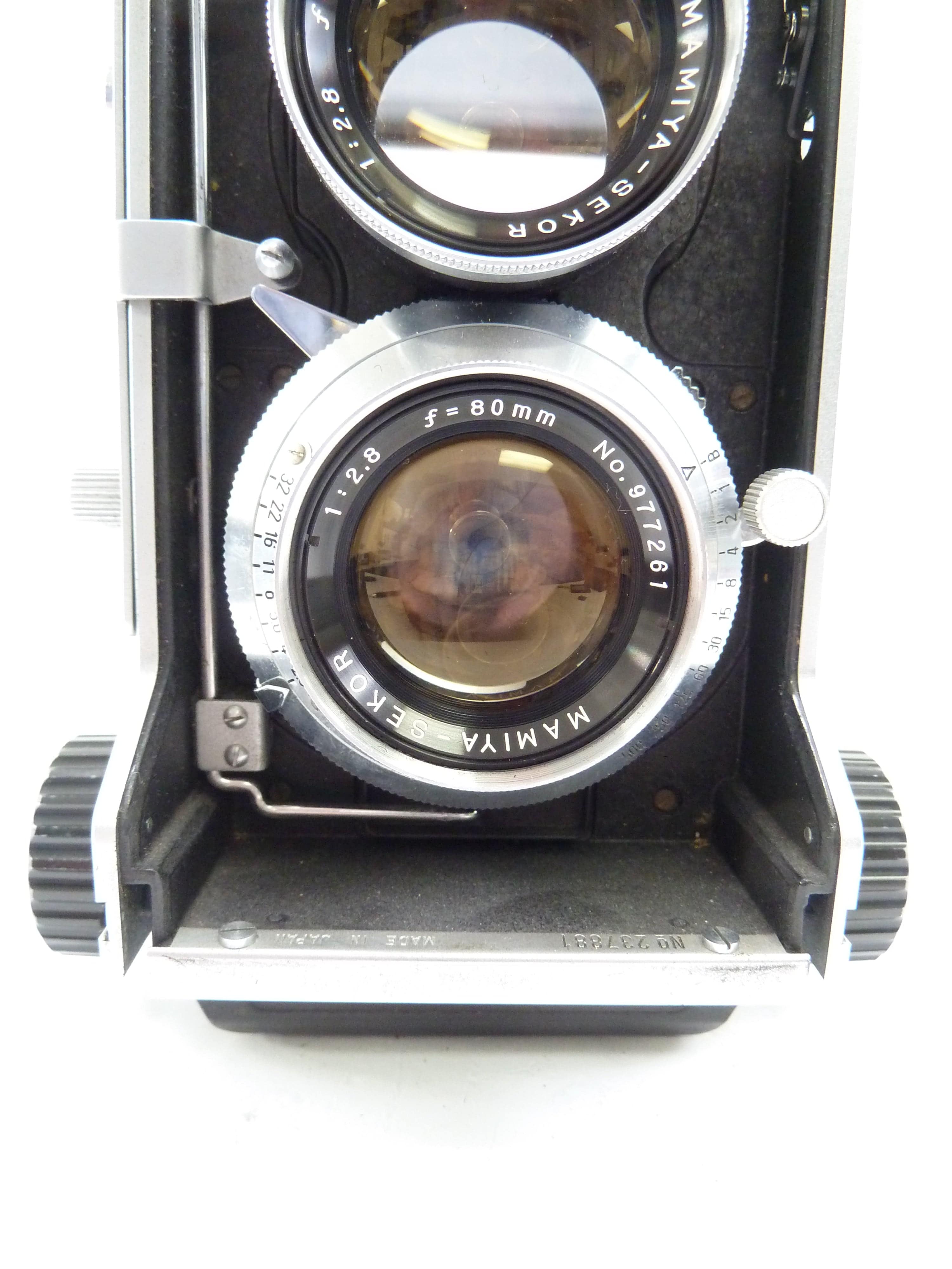 Mamiya C3 Twin Lens Reflex Camera Kit with 80MM F2.8 Lens