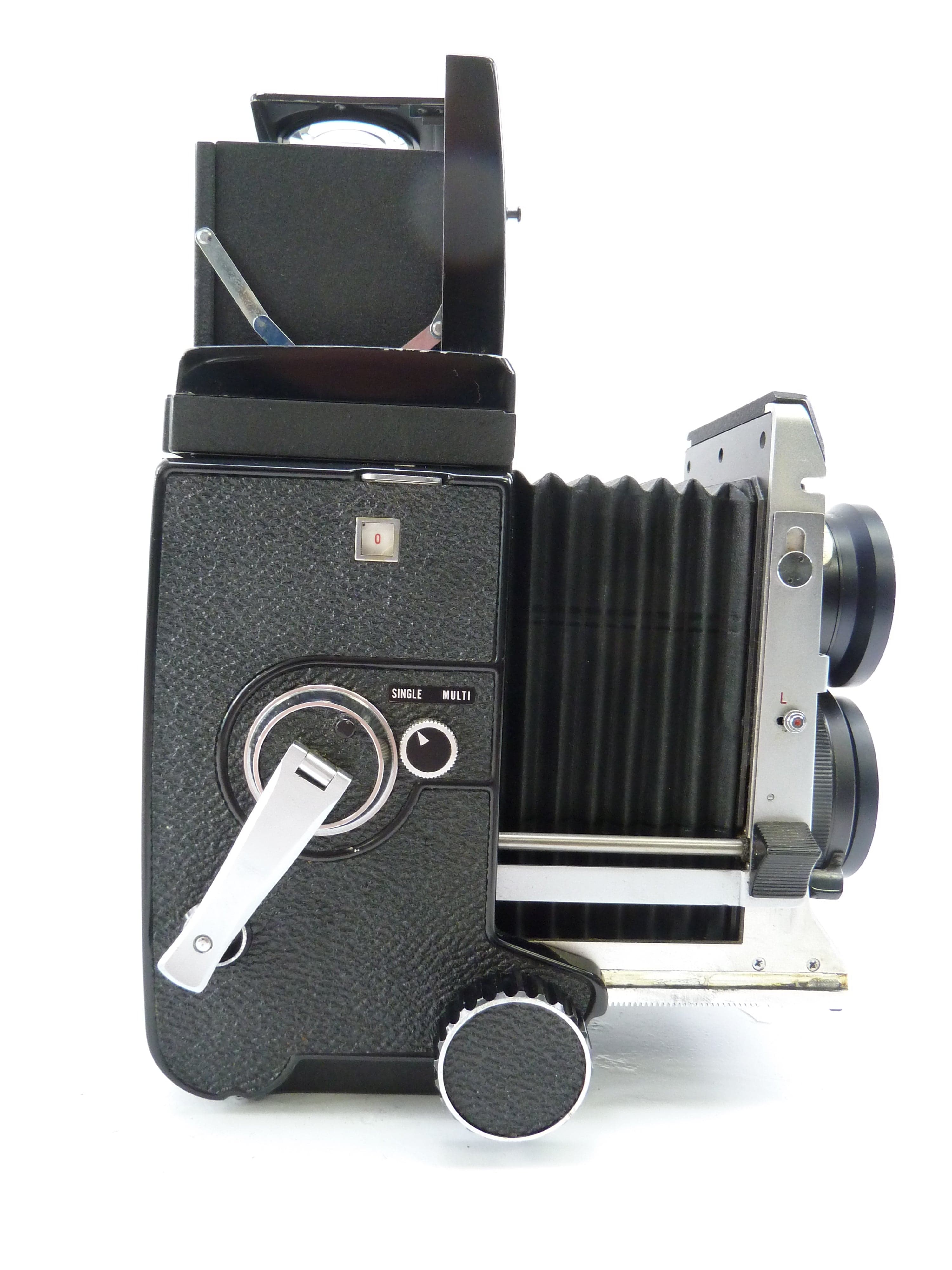Mamiya C330 Outfit with 80MM F2.8 Blue Dot Lens and Waist Level Finder