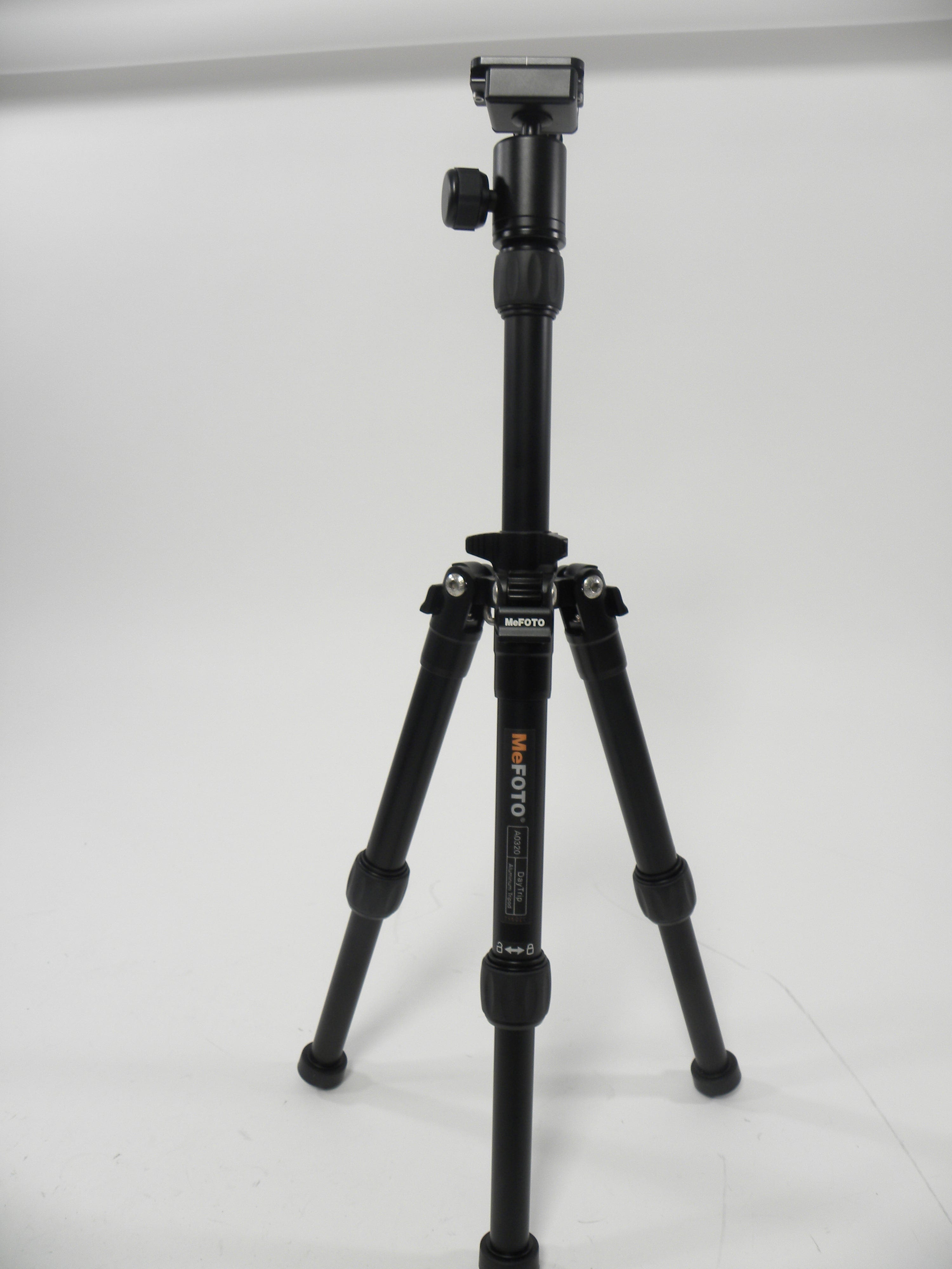 MeFoto A0320 Day Trip Aluminum Tripod